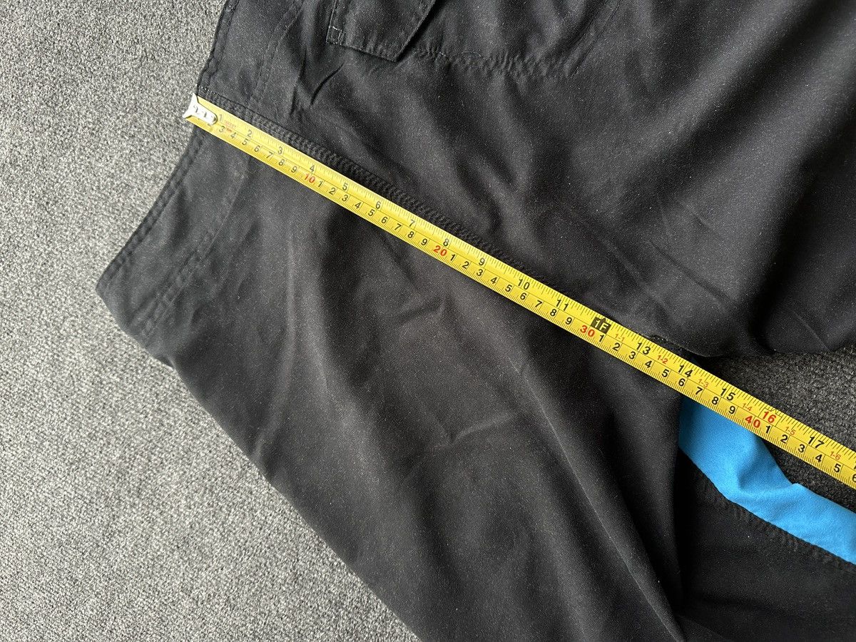 Billabong 🚨RARE BILLABONG BIG LOGO SWIMM SHORTS Y2K SURF VINTAGE Size US 32 / EU 48 - 16 Thumbnail