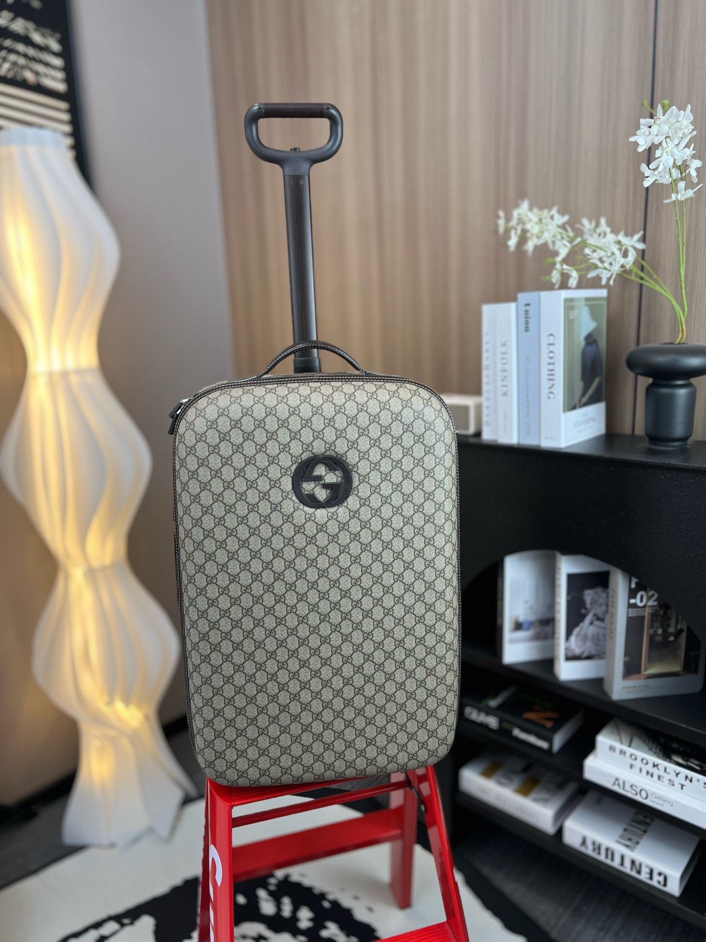 Gucci Gucci Brown Monogram Logo Luggage Size ONE SIZE - 1 Thumbnail