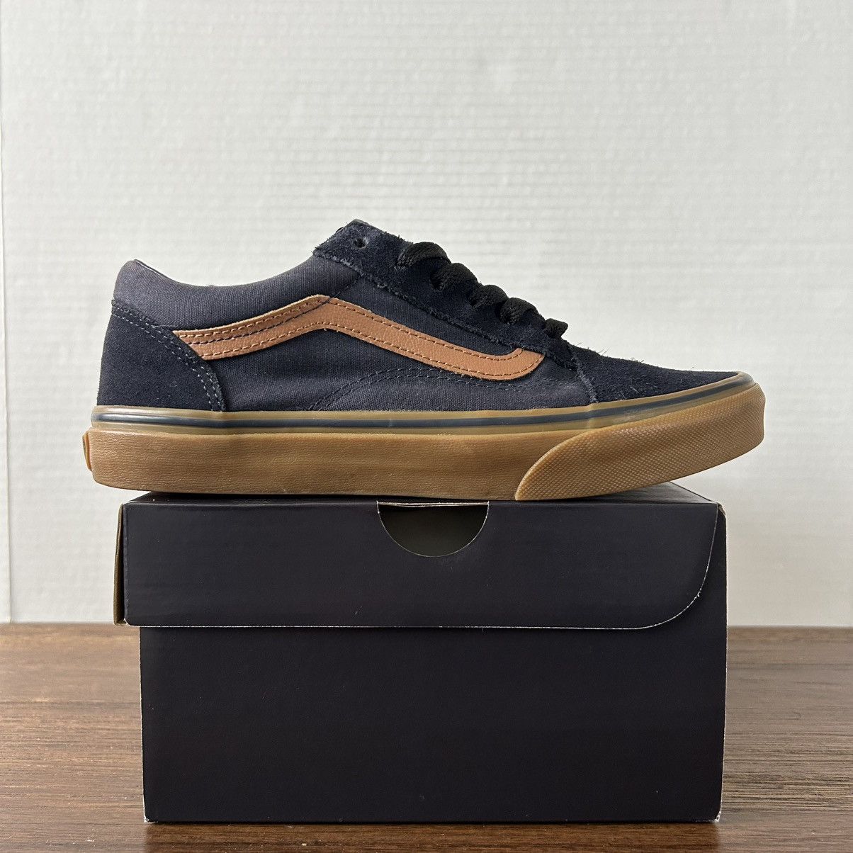 Vans Vans Old Skool Suede Skate Shoes Black/Brown Size 7 Size US 7 / EU 40 - 1 Thumbnail