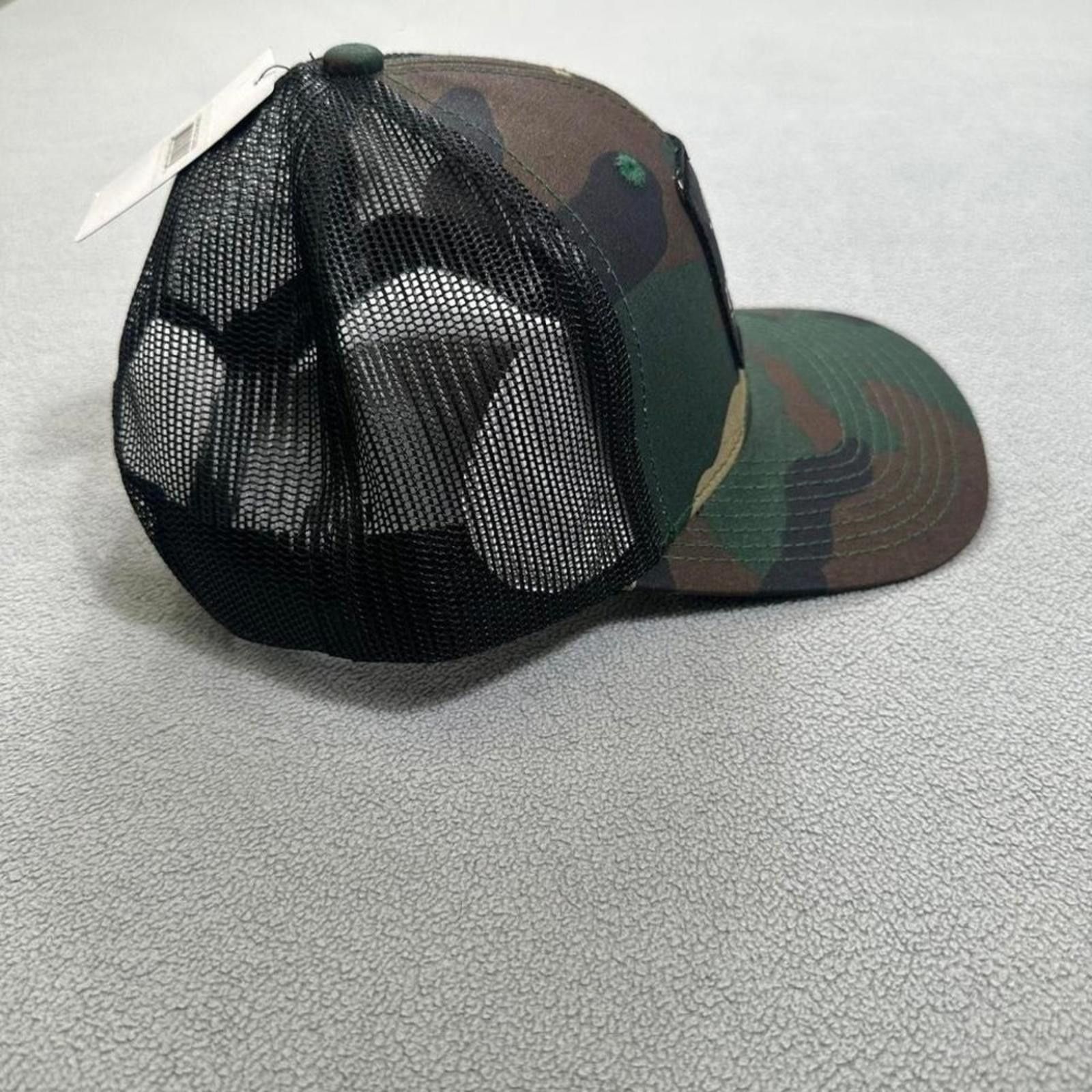 Other NWT Trophy Tracker Camouflage Hat Cap Snap Back Camo Mesh Size ONE SIZE - 4 Thumbnail