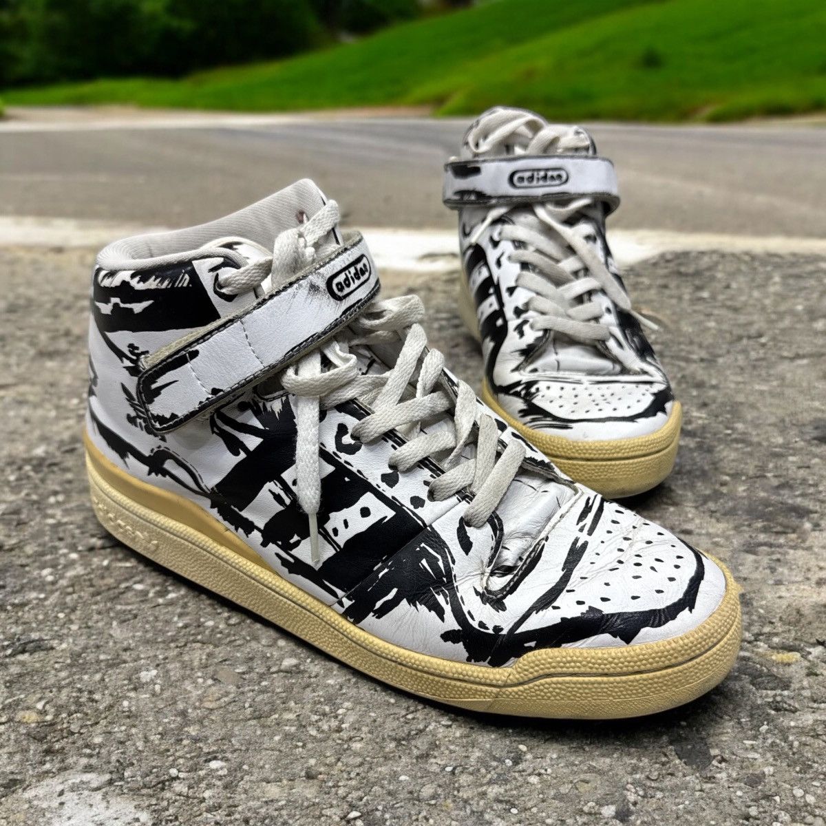Adidas VINTAGE 2008 ADIDAS FORUM DRAWN SHOES 10US Size US 10 / EU 43 - 2 Thumbnail