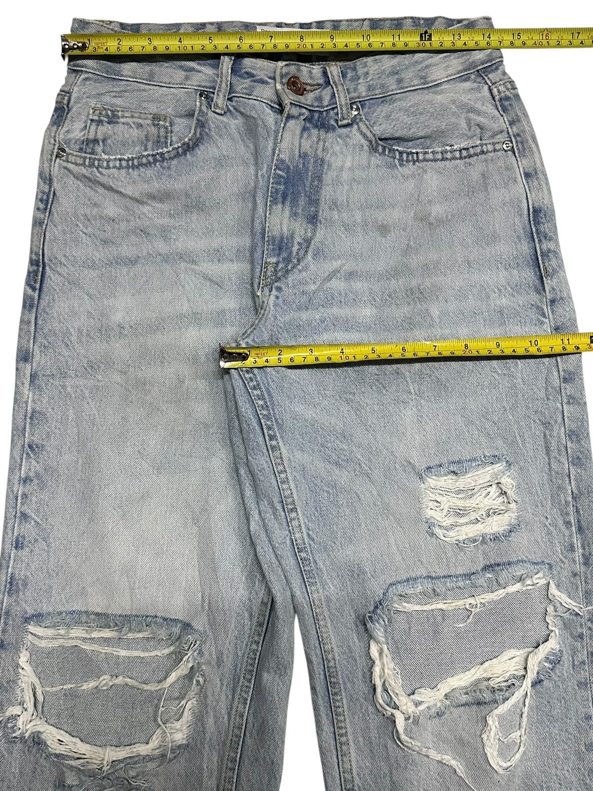 Bershka Bershka Denim Vintage 90's Distressed Ripped Baggy and Faded Size US 29 - 14 Thumbnail