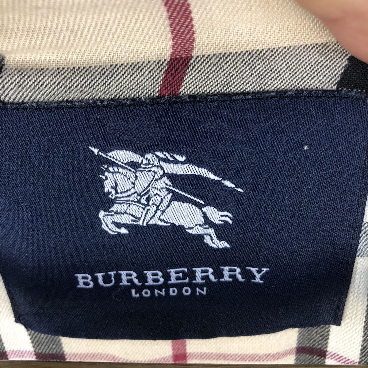 Burberry Rare 🔥 Vintage Burberry Corduroy Nova Check Lining Jacket Size M / US 6-8 / IT 42-44 - 16 Thumbnail