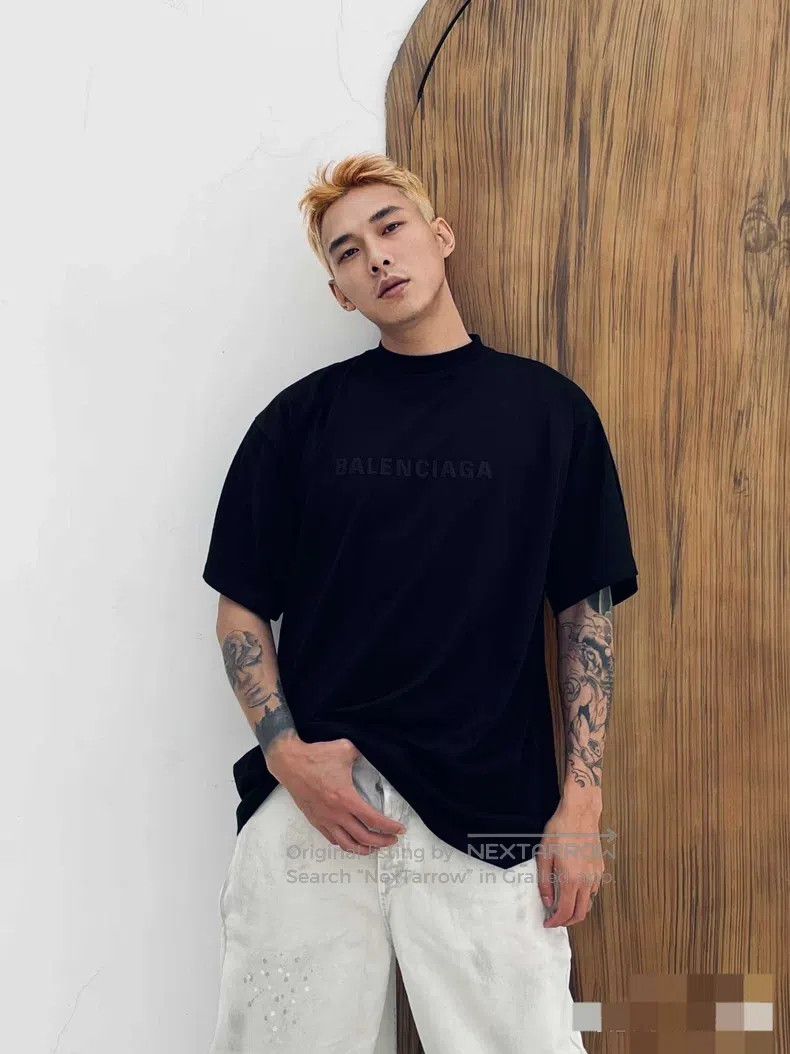 Balenciaga Balenciaga Embroidered Logo Short Sleeve Size US S / EU 44-46 / 1 - 8 Thumbnail
