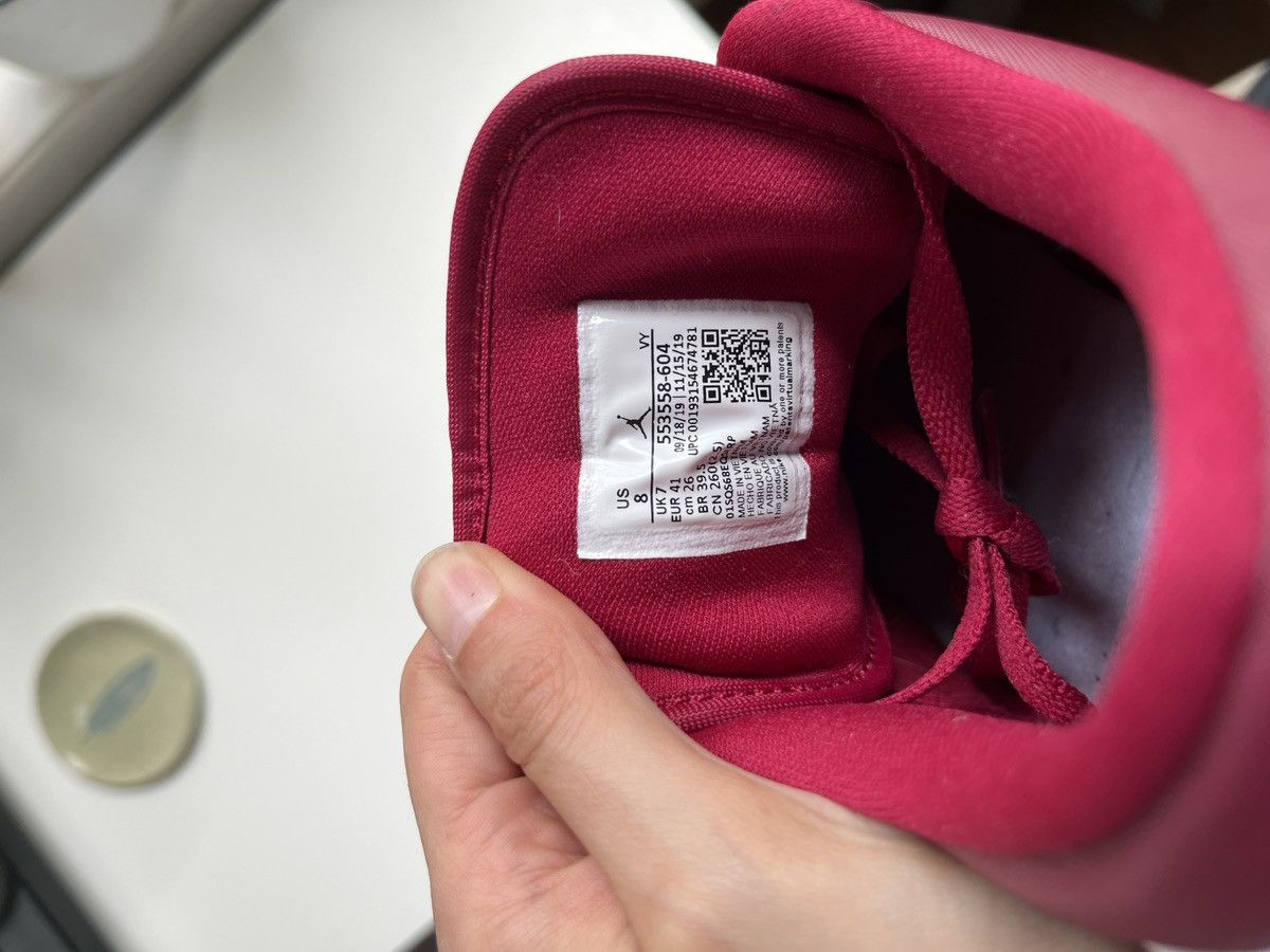 Jordan Brand × Nike Air Jordan 1 Low Size US 8 / EU 41 - 5 Thumbnail