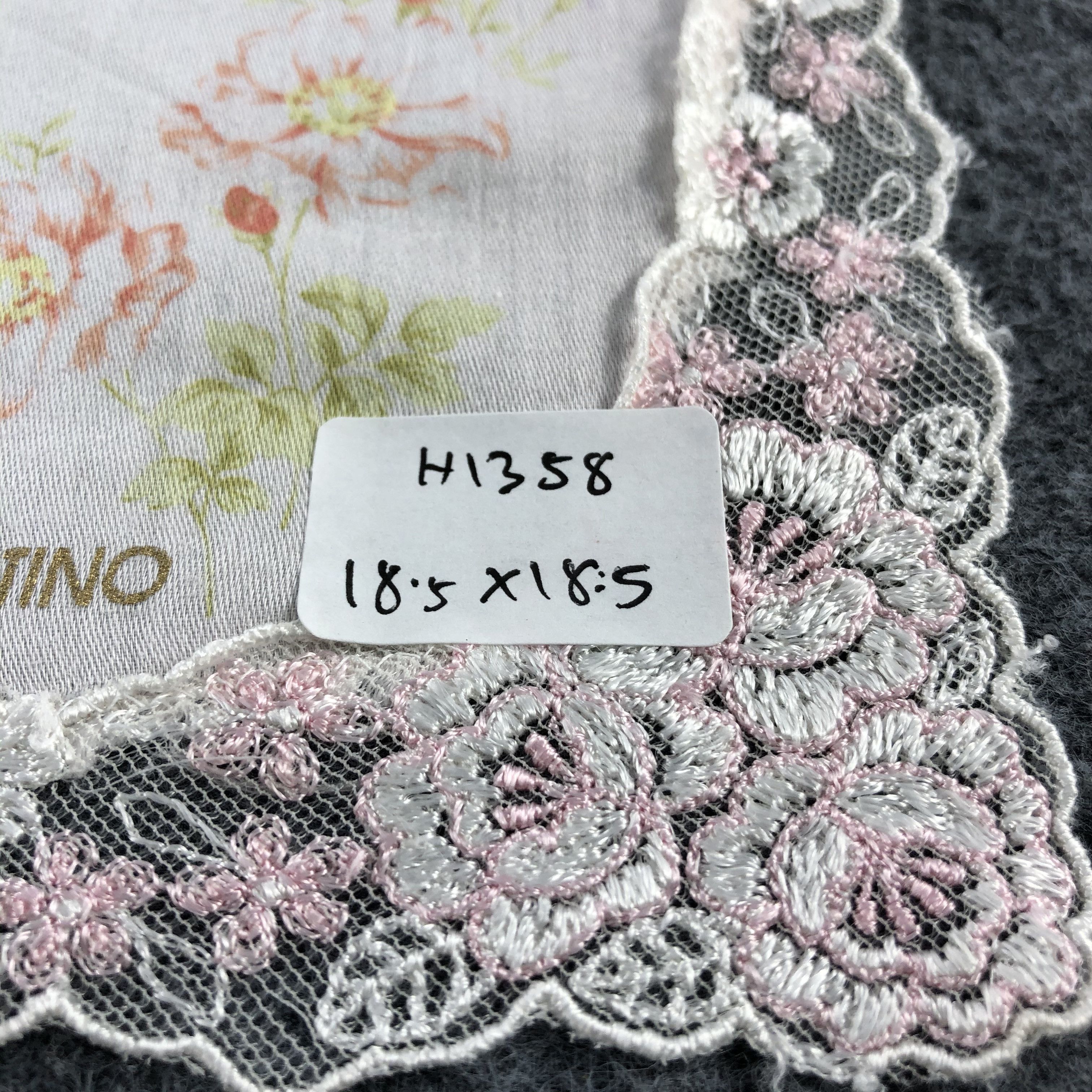 Mario Valentino × Vintage Mario Valentino Handkerchief Neckerchief Bandana H1358 Size ONE SIZE - 5 Thumbnail