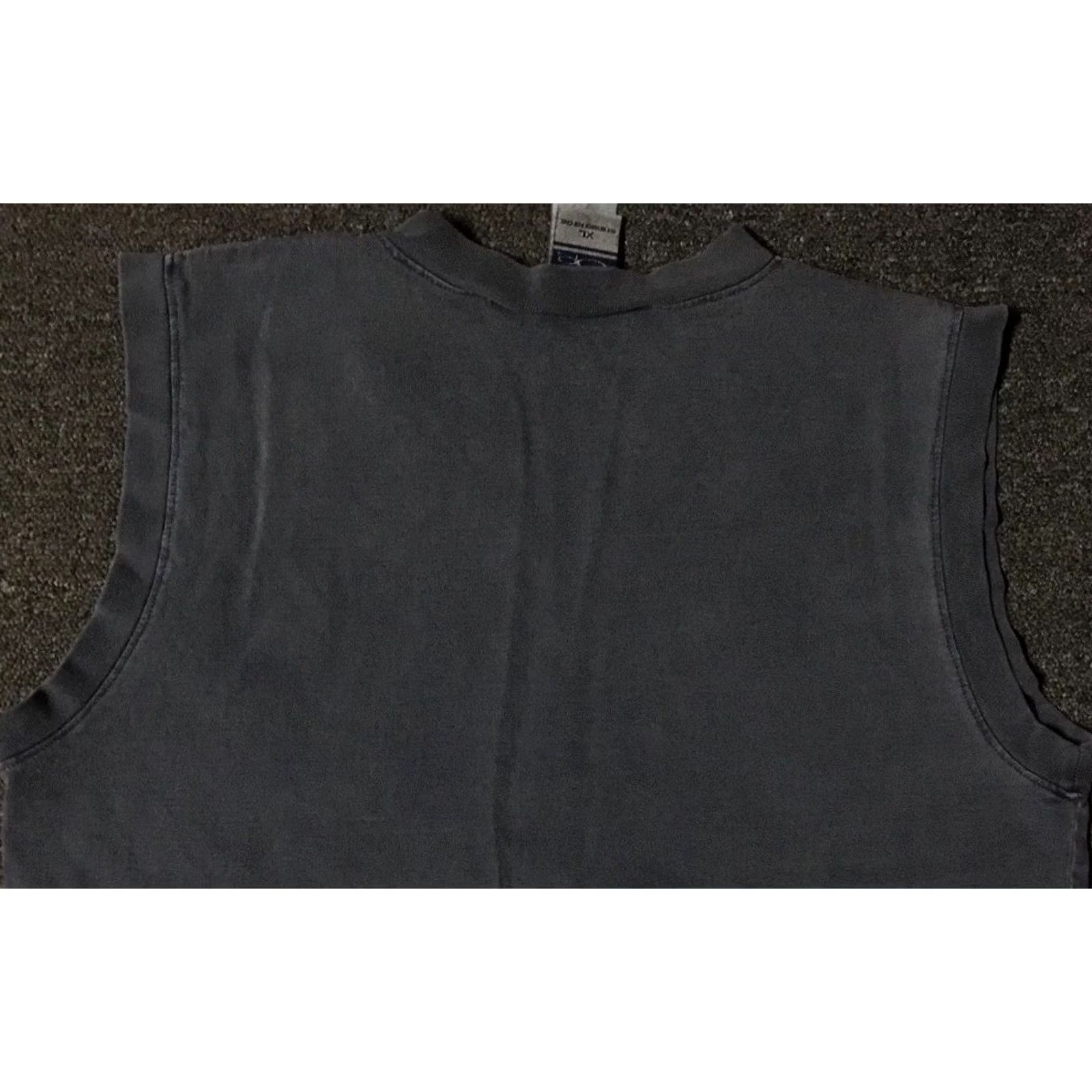Quiksilver VINTAGE Ocean Pacific Tank Top S Gray V-Neck 90s Surf Grunge Vaporwave Quiksilver Men T-Shirt SVG Size US S / EU 44-46 / 1 - 7 Thumbnail