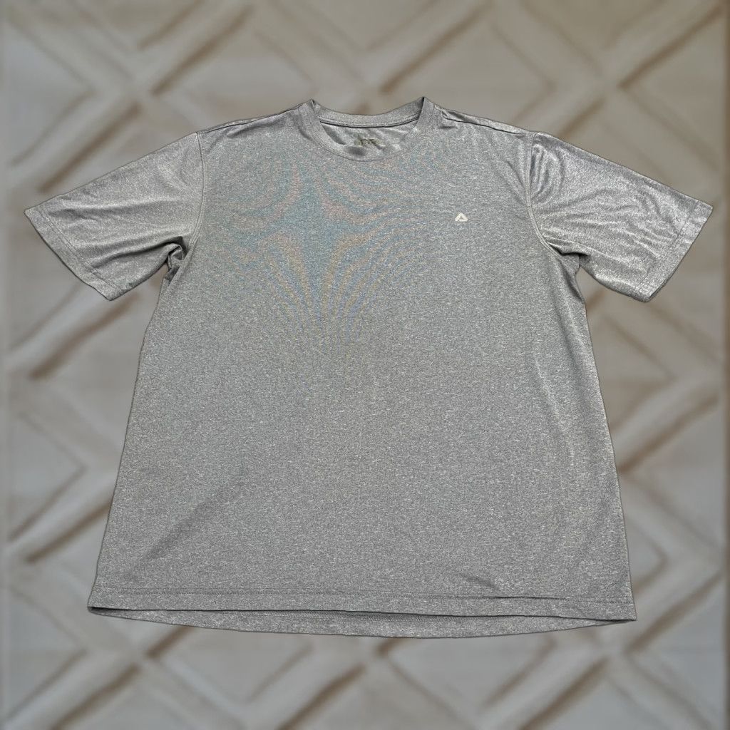 Fila VINTAGE? No. Actually, not vintage. FILA Basic Active T-Shirt Mens L Gray Crew Neck Short Sleeve Athletic Tee Size US L / EU 52-54 / 3 - 1 Thumbnail