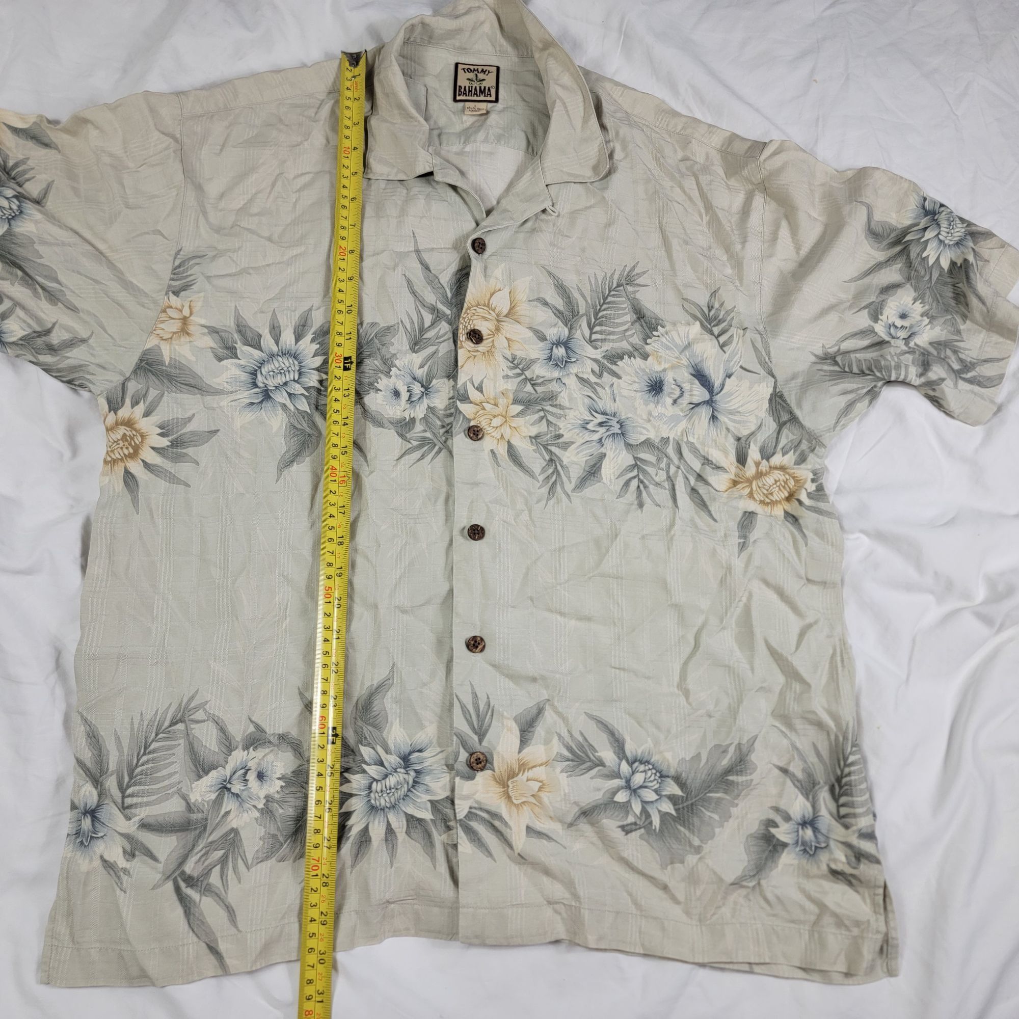 Tommy Bahama Tommy Bahama Mens Large Beige Short Sleeve Floral Hawaiian S Size US L / EU 52-54 / 3 - 7 Thumbnail