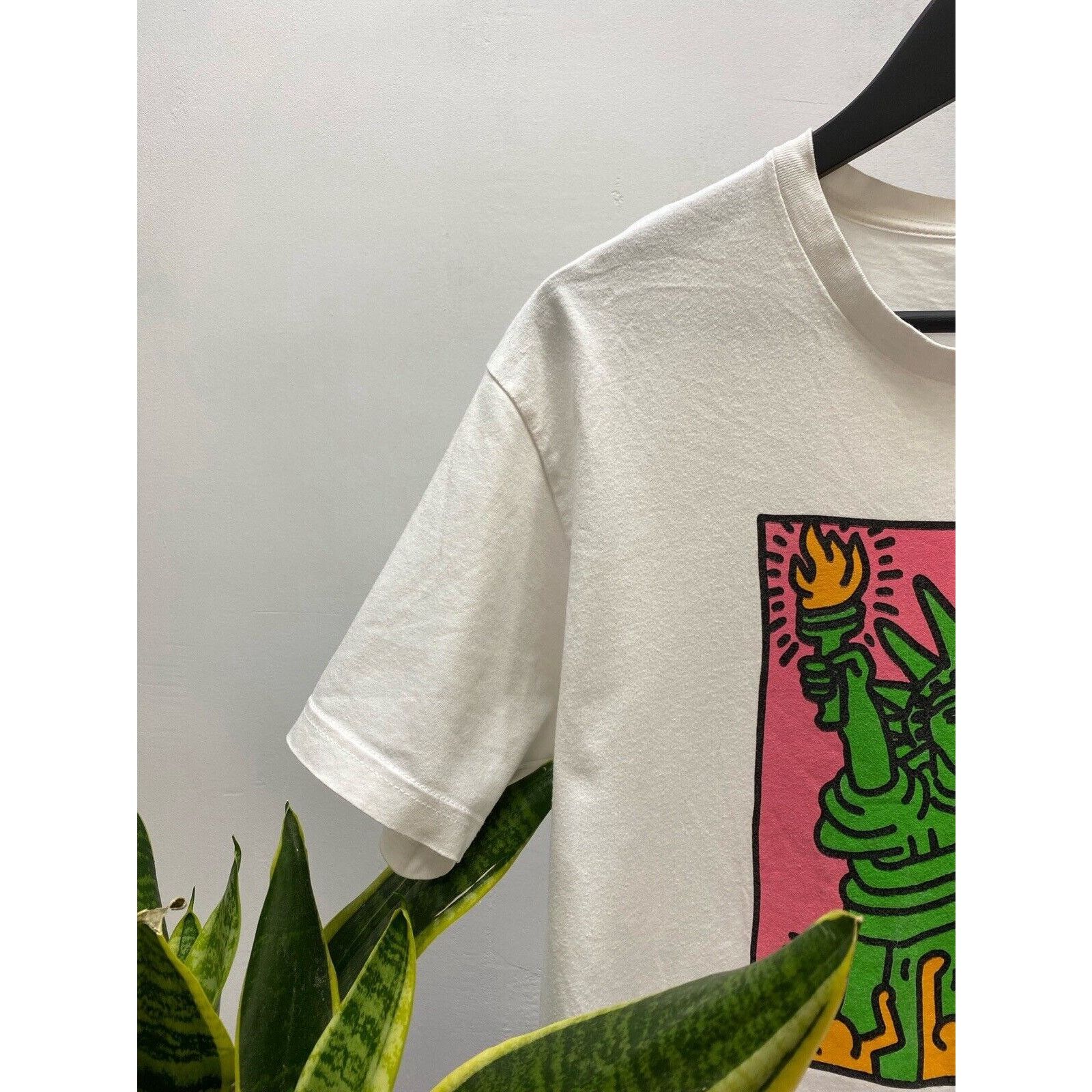Keith Haring Keith Haring Statue Of Liberty T-shirt Size L White Size US L / EU 52-54 / 3 - 7 Thumbnail