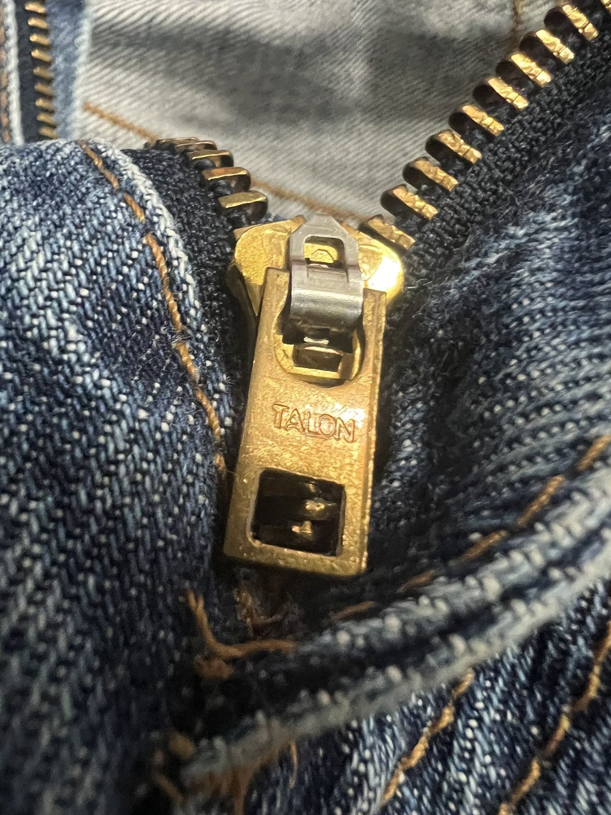 Levi's Vintage Clothing × Vintage Levis 551Z / w29 L36 - Vintage selvedge Japan Big E Size US 29 - 18 Thumbnail