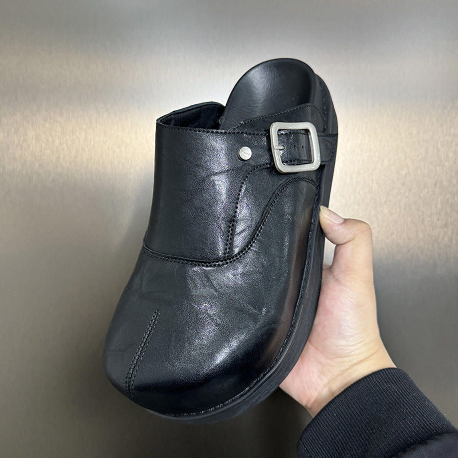 Leather Leather Buckle Sandals - Thick Platform Size US 9 / EU 42 - 1 Thumbnail