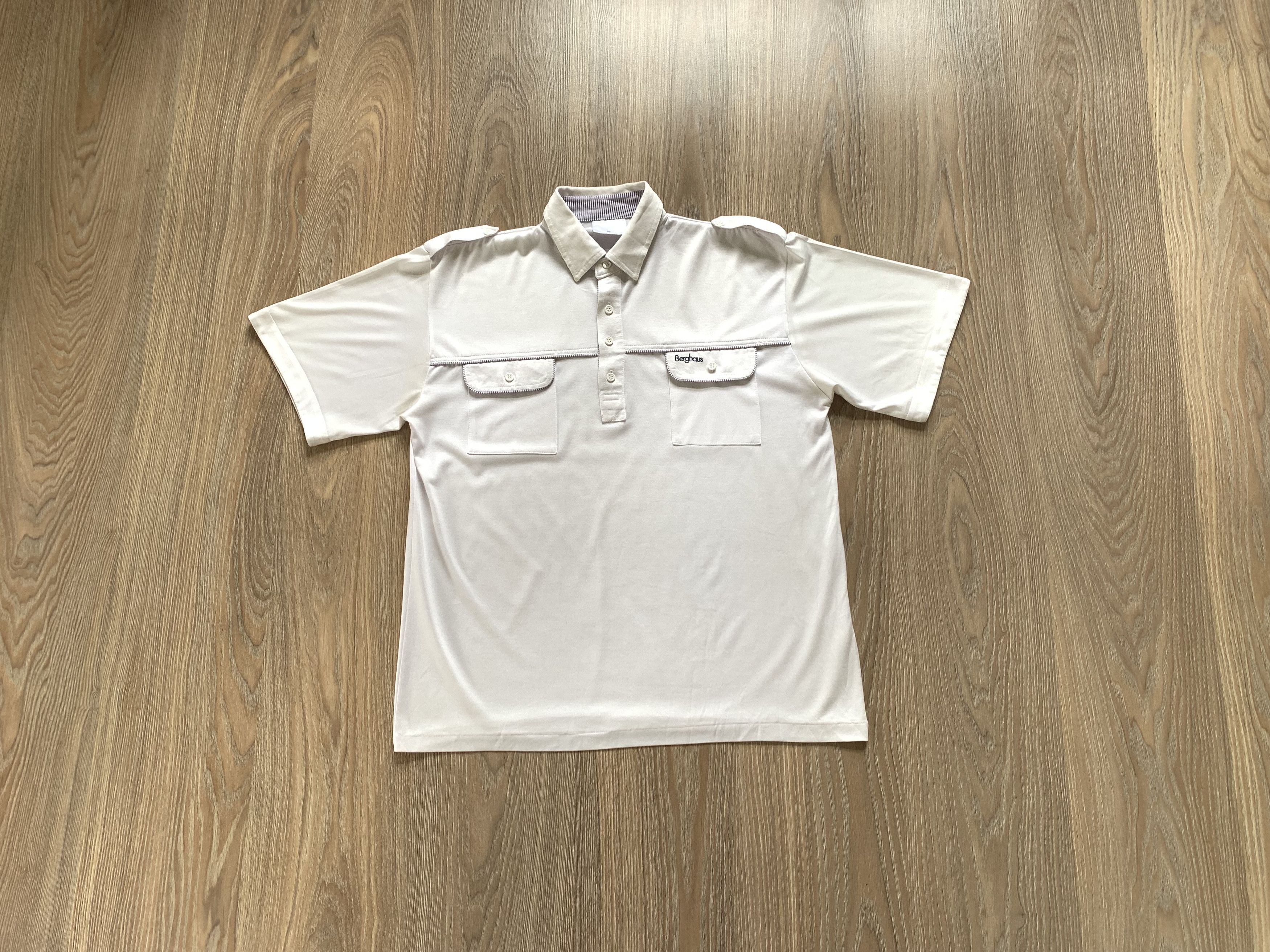 Berghaus × Vintage Berghaus Vintage White Cotton Pocket Polo T-Shirt Size US L / EU 52-54 / 3 - 1 Thumbnail