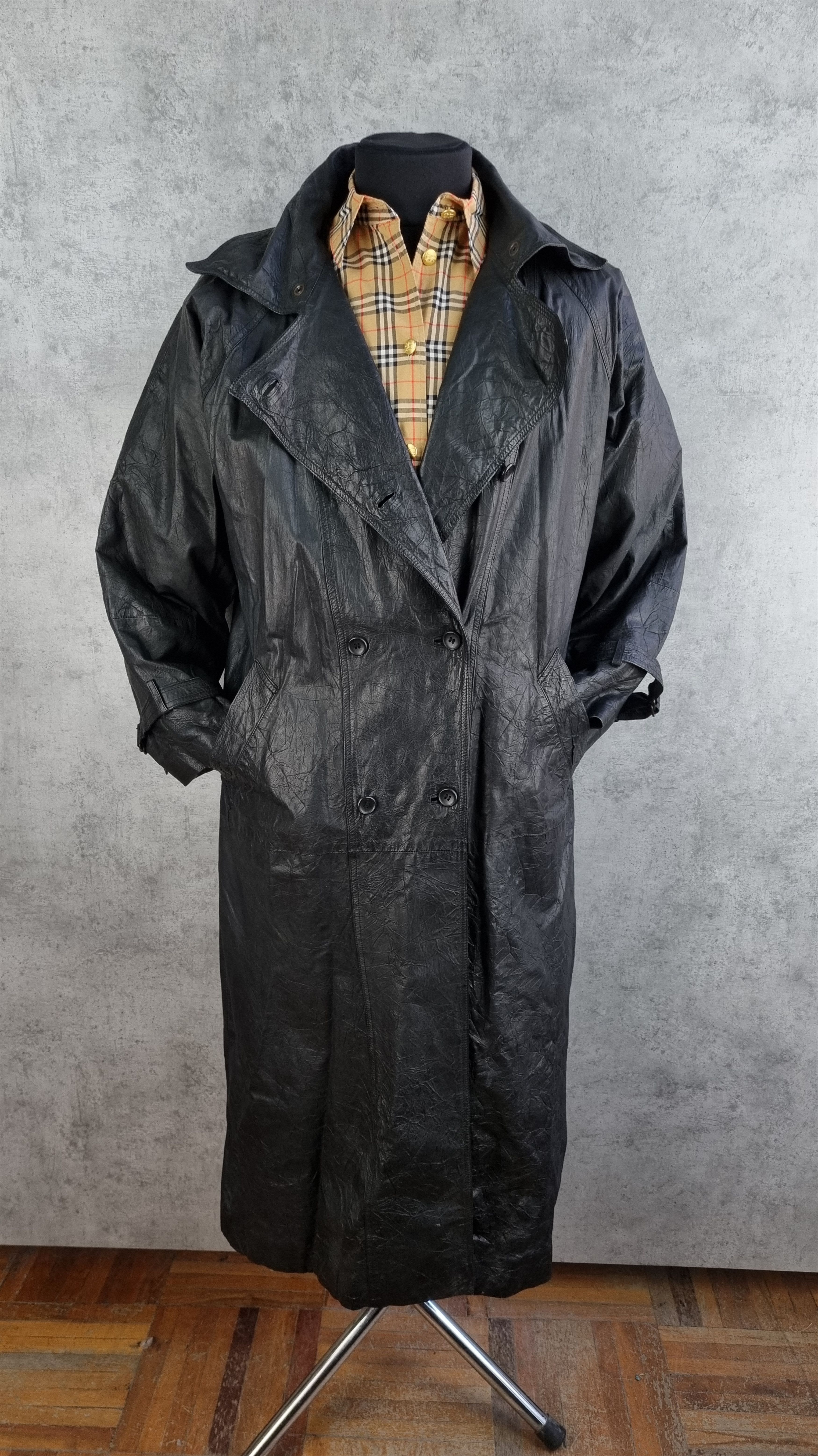 Japanese Brand Unique Double Breasted Long Leather Coat Vintage Trench Size US L / EU 52-54 / 3 - 2 Thumbnail