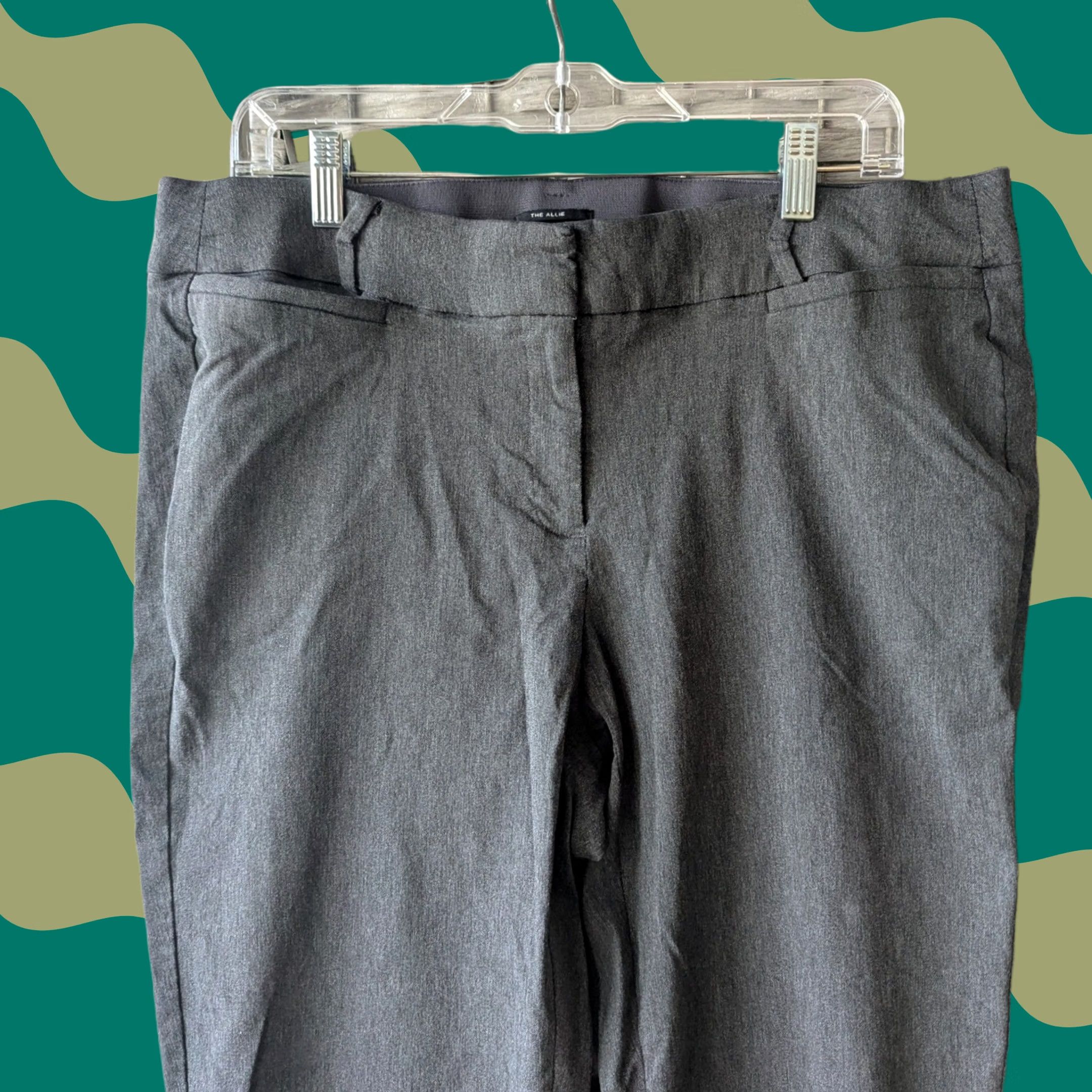 Vintage Lane Bryant The Allie Pants Womens 18W Gray Slim Leg Ankle Trousers Officework Dress Pants Slim Fit Pockets Zipper Button Straight Leg Size 40" / US 18 - 1 Thumbnail