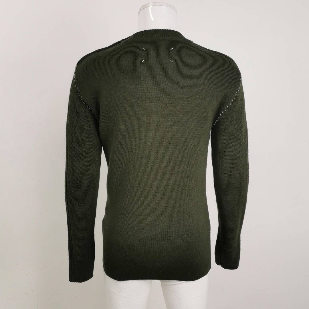 Maison Margiela Maison Margiela Wool Blend Animal Print Crewneck Sweater M Size US M / EU 48-50 / 2 - 1 Thumbnail
