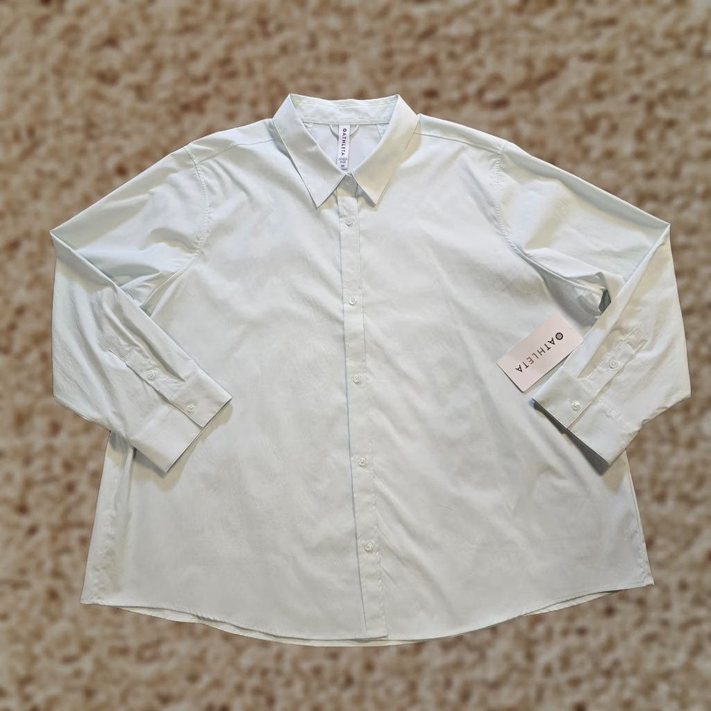 Athleta Athleta Shirt Womens 3X Green Midtown Button-Up Lightweight Casual Capsule Career Size XXL / US 16-18 / IT 52-54 - 1 Thumbnail
