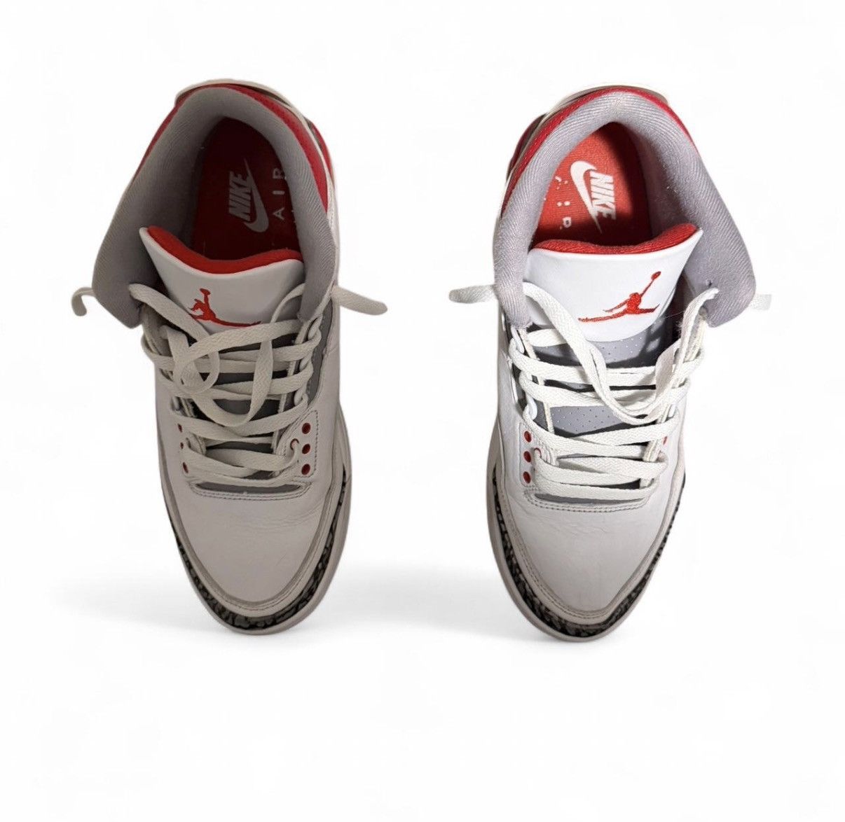 Jordan Brand Jordan 3 “Fire Red” Size US 10 / EU 43 - 3 Thumbnail