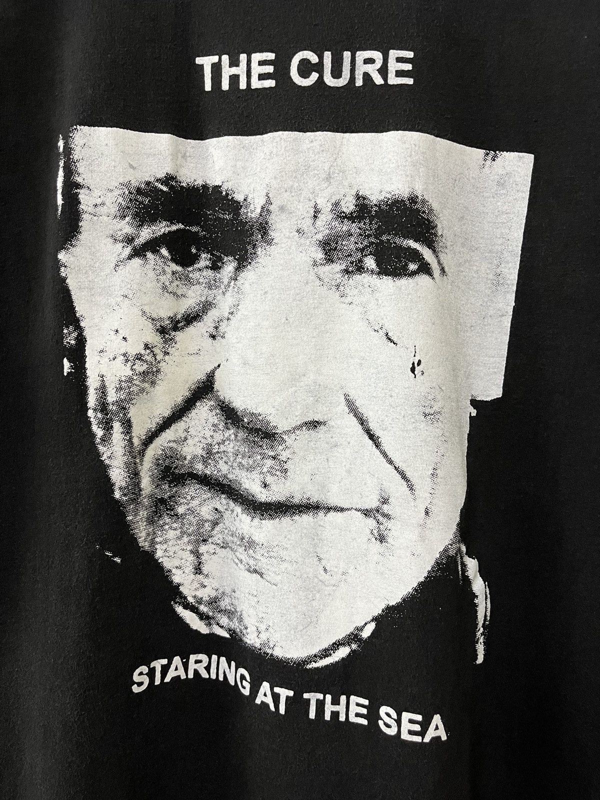 Band Tees THE CURE STARING AT THE SEA VINTAGE GOTHIC ROCK BAND TSHIRT Size US M / EU 48-50 / 2 - 6 Thumbnail