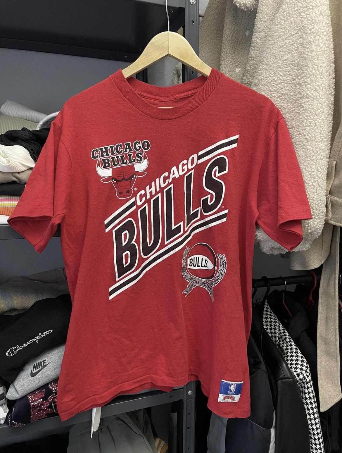NBA Vintage Chicago Bulls Nutmeg T-shirt Size US M / EU 48-50 / 2 - 1 Thumbnail