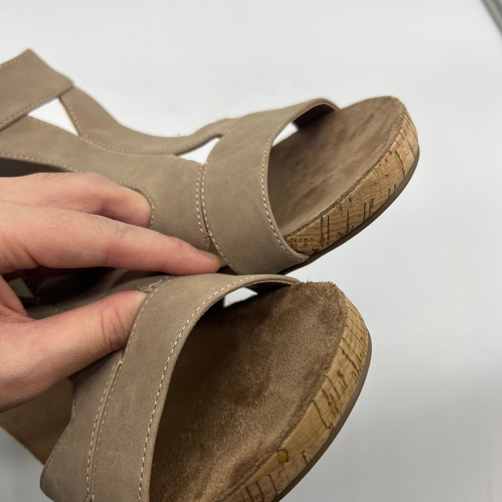 Other St. John's Bay Womens Taz Wedge Sandals Brown Porchini Size US 10 / IT 40 - 11 Thumbnail