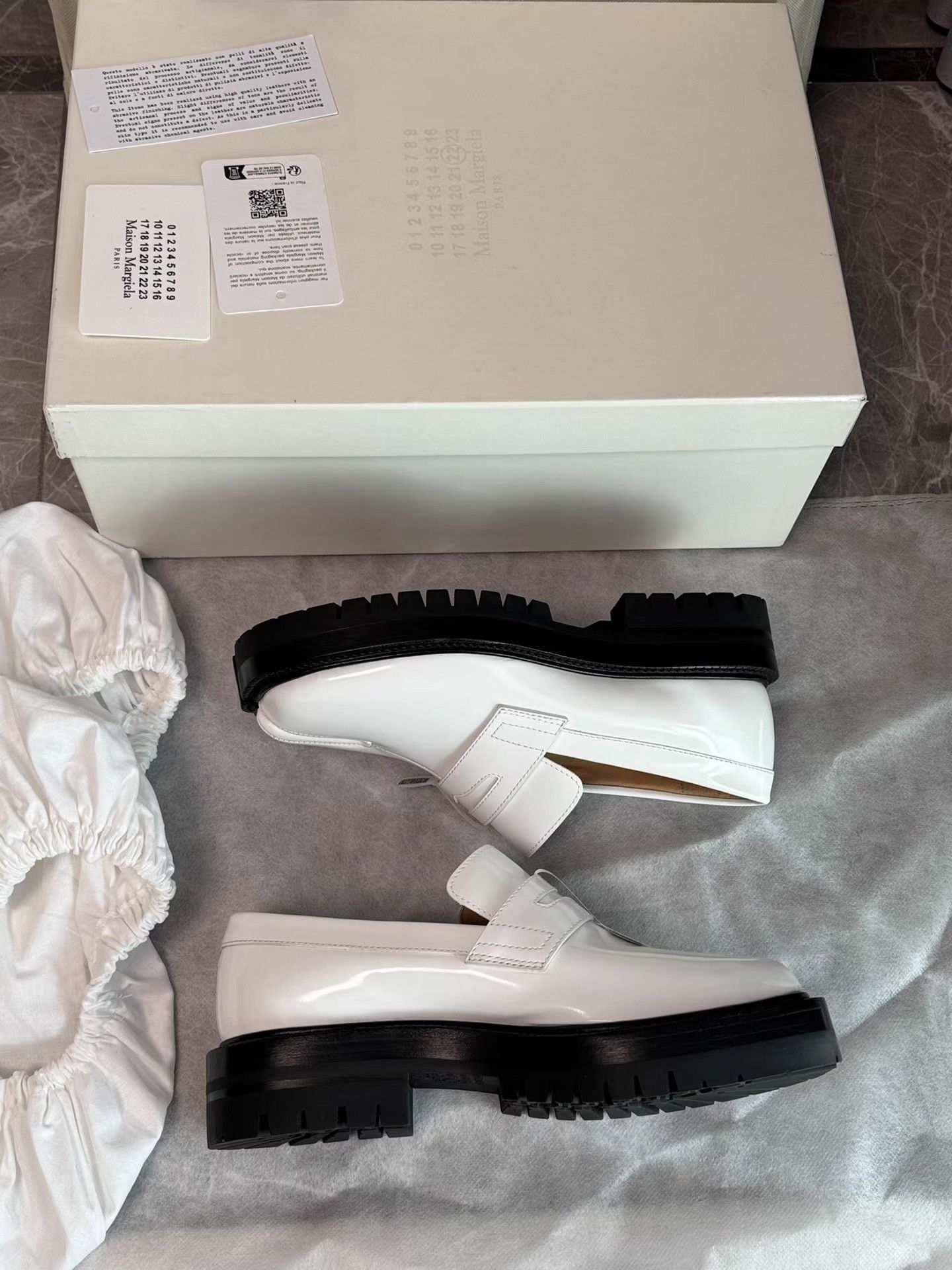Maison Margiela Maison Margiela Tabi Split-Toe Platform Derby Shoes K6 Size US 5 / IT 35 - 6 Thumbnail