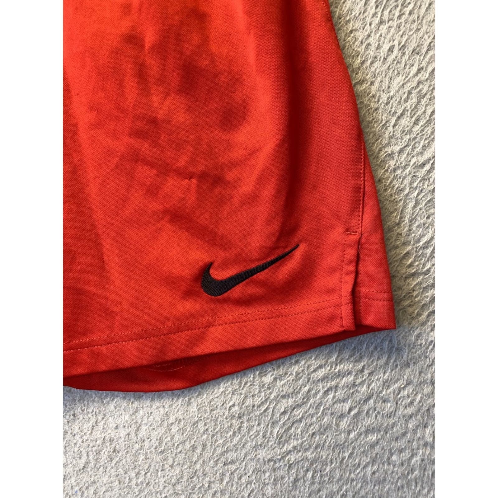 Nike Nike Athletic Shorts Mens M Red Black Pockets Training 55-39 Size US 31 - 2 Thumbnail