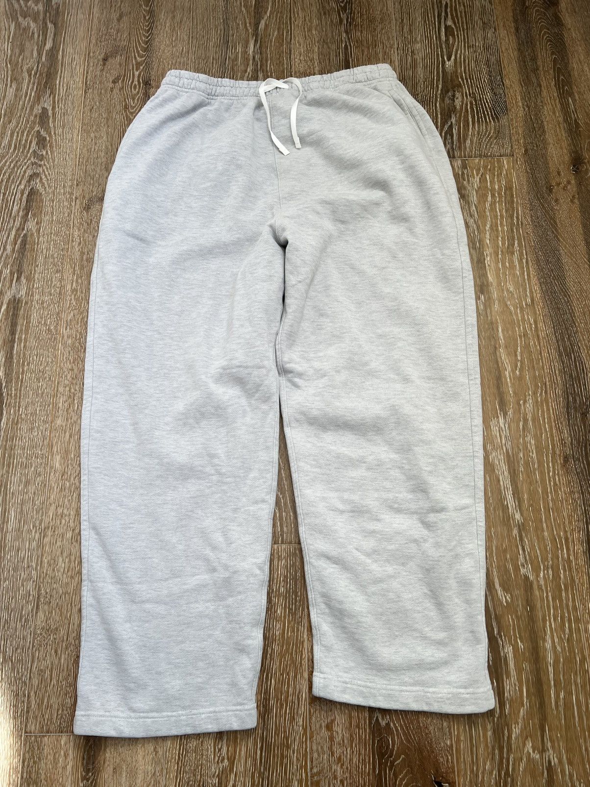 Lady White Co Midweight sweatpants