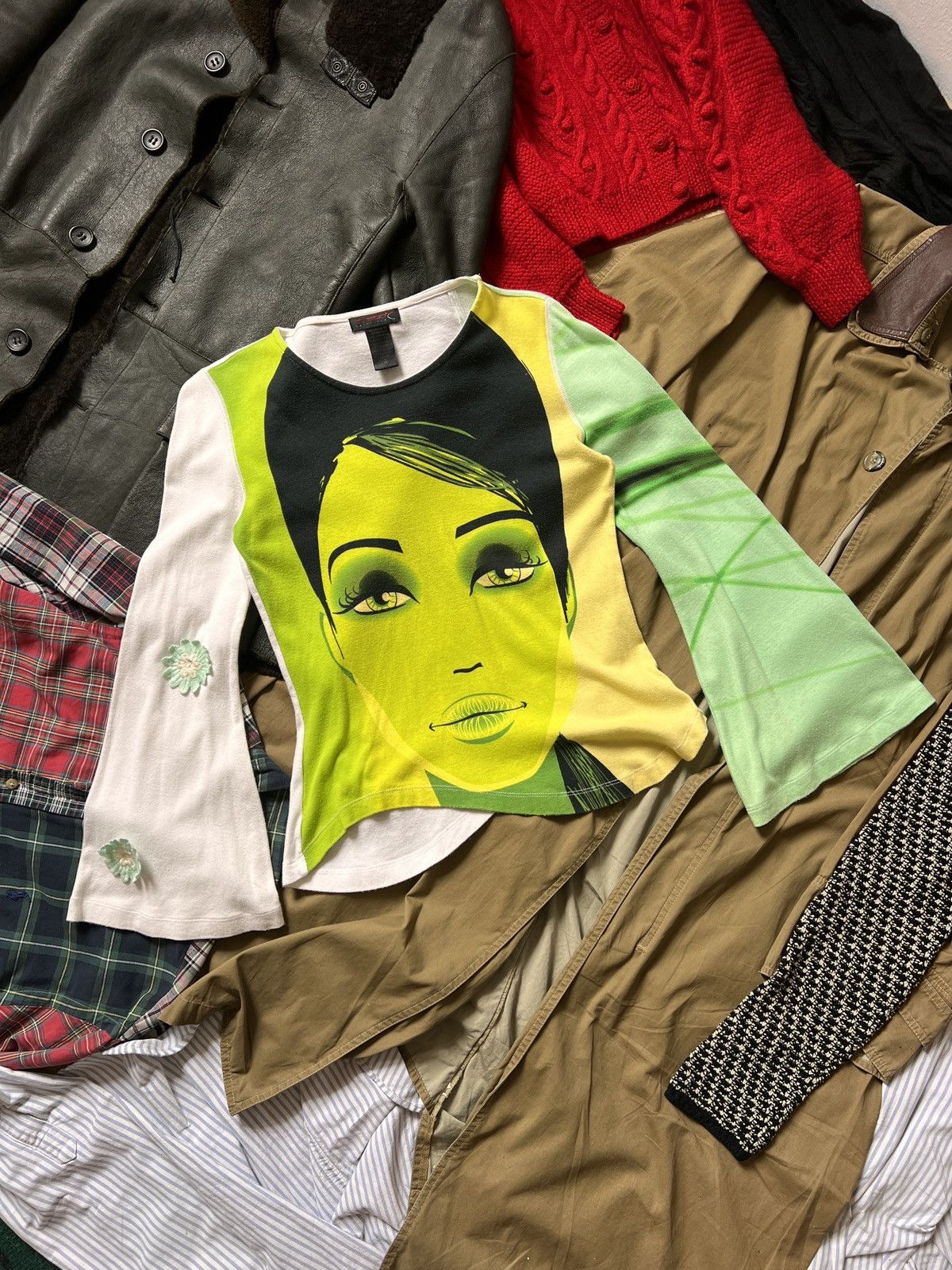 Custo Barcelona Custo Barcelona Avant Garde Green Long Sleeve Cotton T-Shirt Size S / US 4 / IT 40 - 2 Thumbnail