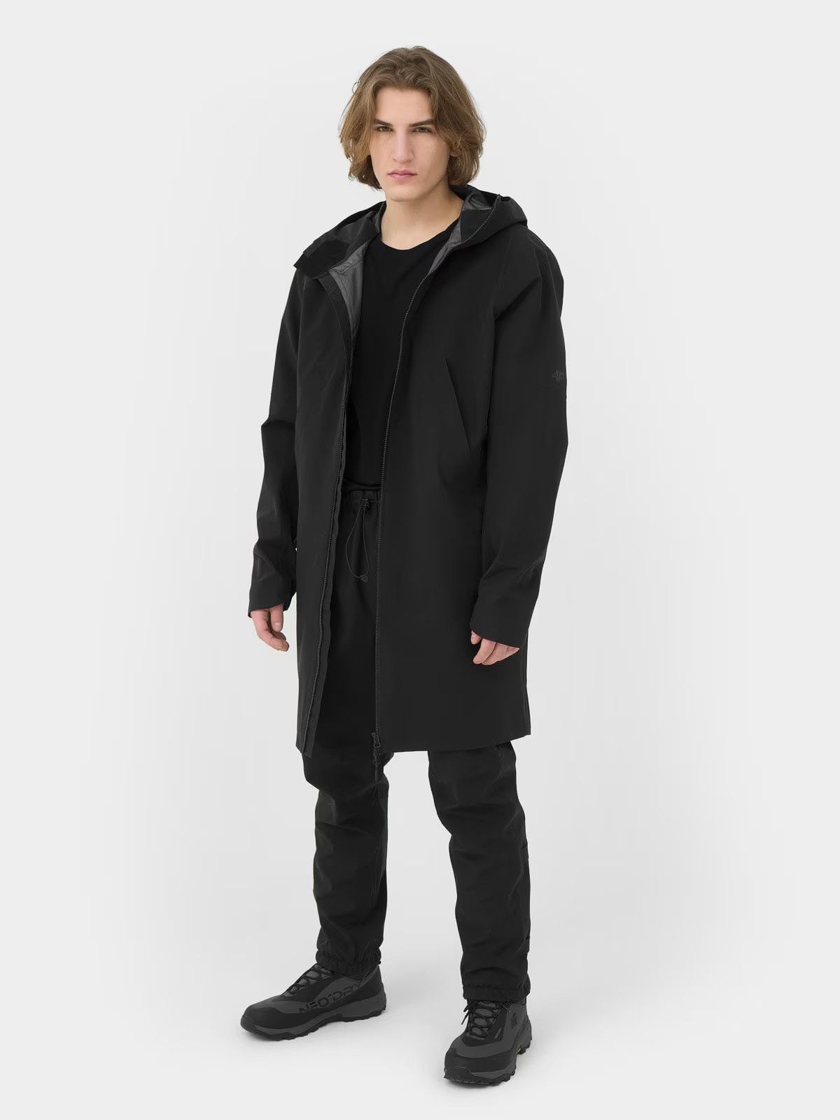 Veilance o1mle1224 Coat in Black Size US XS / EU 42 / 0 - 3 Thumbnail