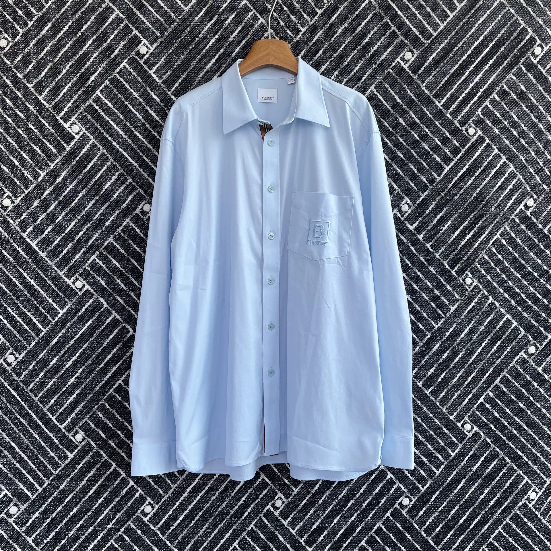 Burberry Burberry male blue solid point collar LS shirt XXL Size US XXL / EU 58 / 5 - 1 Thumbnail