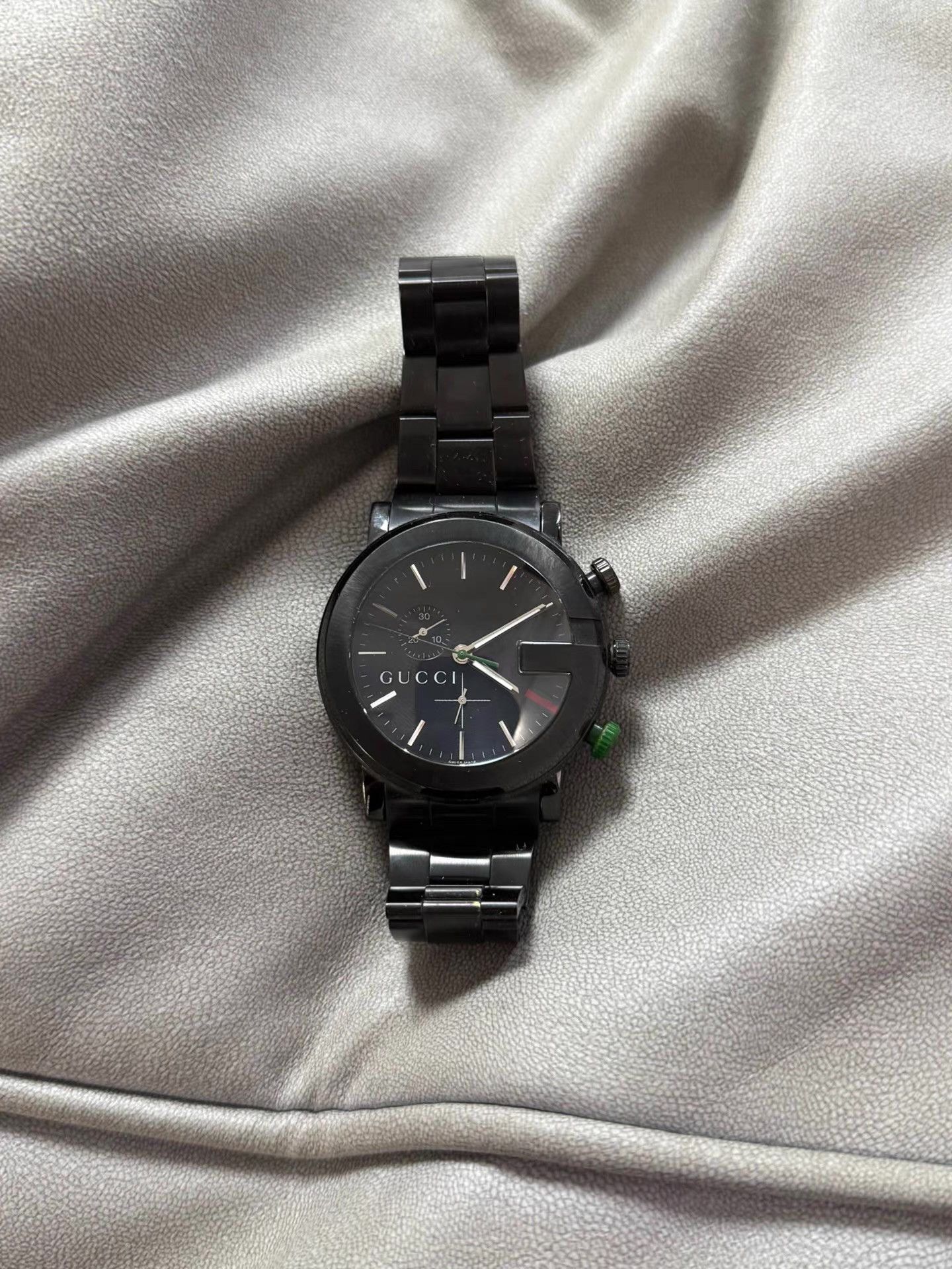 Gucci Authentic Gucci CHRONO men's watch Ｑ20 Size 44 - 1 Thumbnail