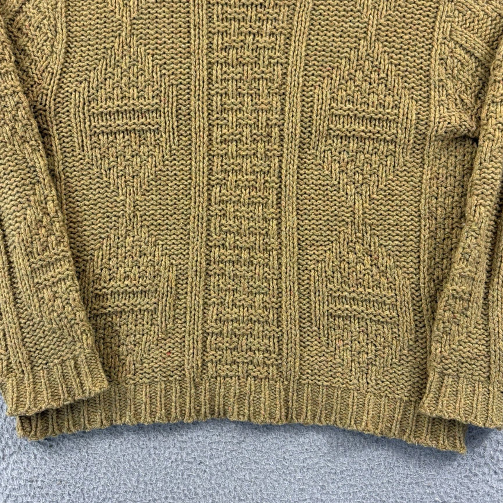 Van Heusen VINTAGE Van Heusen Sweater Mens L Mustard 60s Wool Blend Knit Preppy USA Size US L / EU 52-54 / 3 - 2 Thumbnail