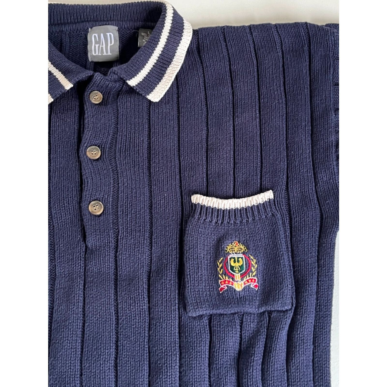 Gap VINTAGE Gap Sweater Shirt Men 90s Preppy Collared Knit Embroidered Crest Navy L 100% Cotton Pullover Size US L / EU 52-54 / 3 - 5 Thumbnail