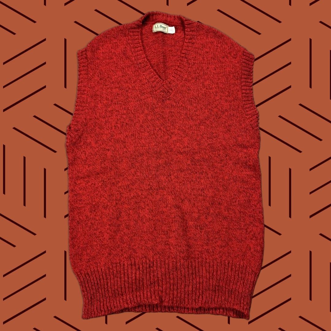 Vintage VINTAGE L.L. Bean Vest Sweater Knit Wool Red 70s-80s Classic V-Neck Sleeveless Large Men's Size L - Lam… Size US L / EU 52-54 / 3 - 1 Thumbnail