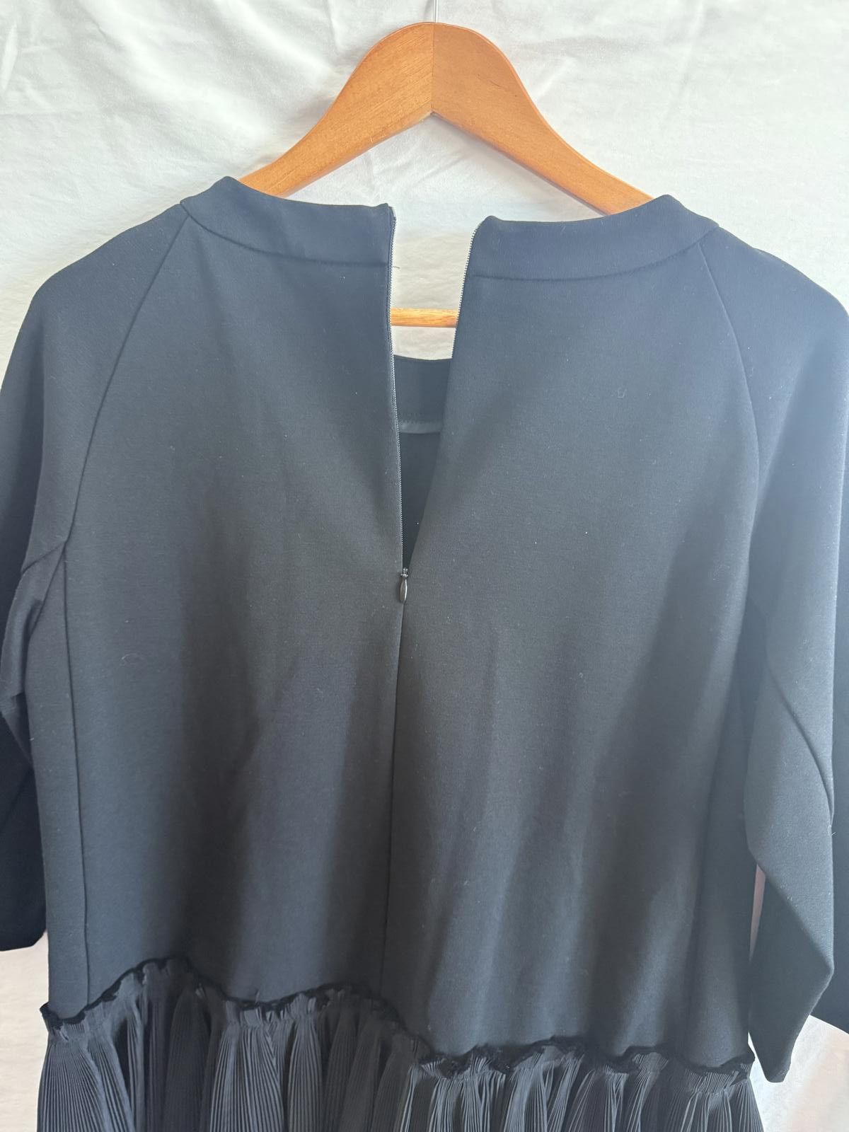 Other MEIMEIJ Black Short Sleeve Top with Pleated Hem Size S / US 4 / IT 40 - 6 Thumbnail