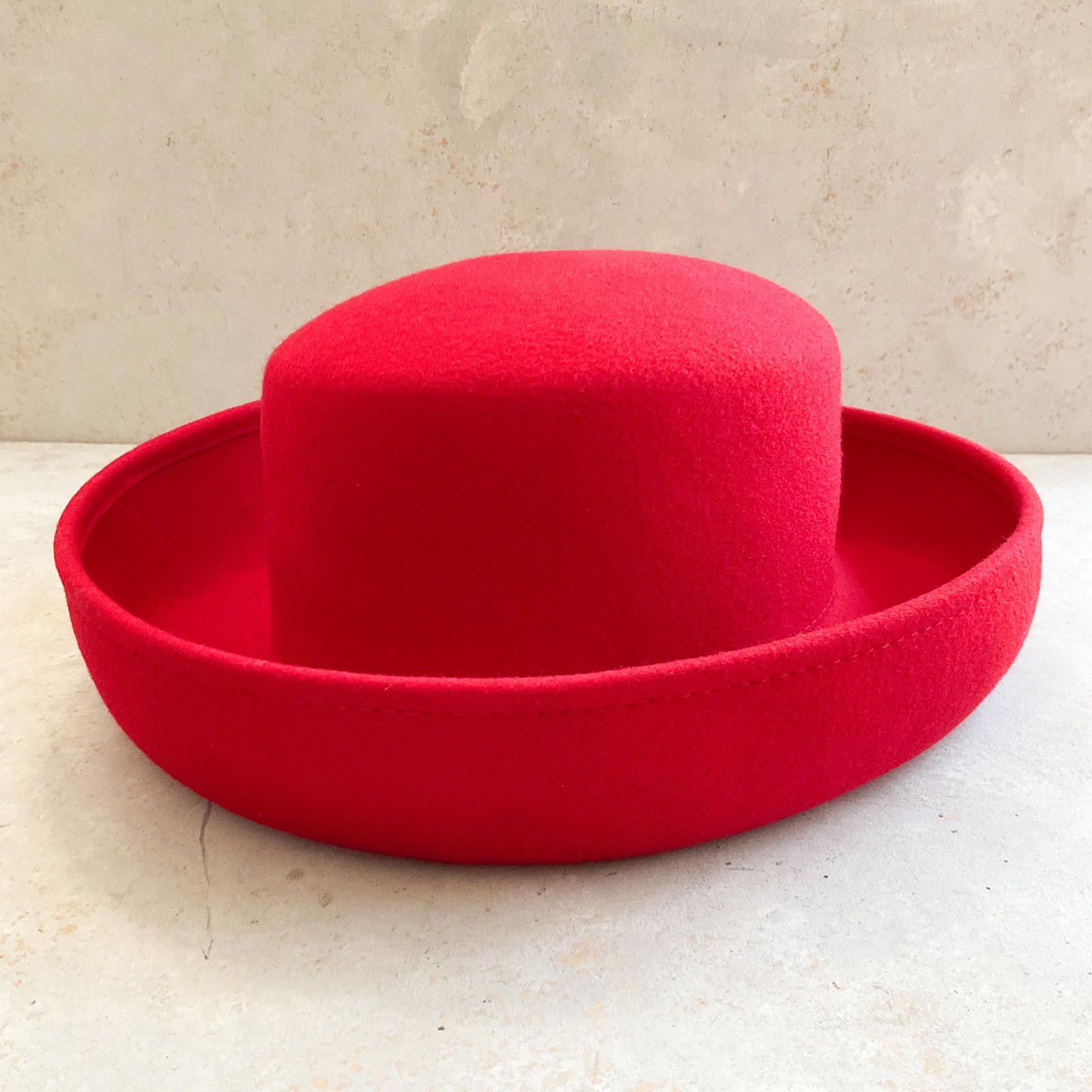 Black Scale vintage 90's red scala wool hat Size ONE SIZE - 1 Thumbnail