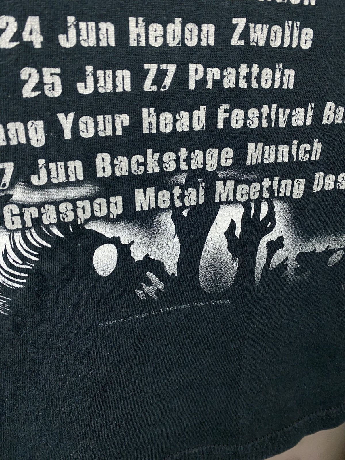 Band Tees 🎸Vintage 2009 T-Shirt Sacred Reich Sumer World Tour Tee🎸 Size US L / EU 52-54 / 3 - 11 Thumbnail