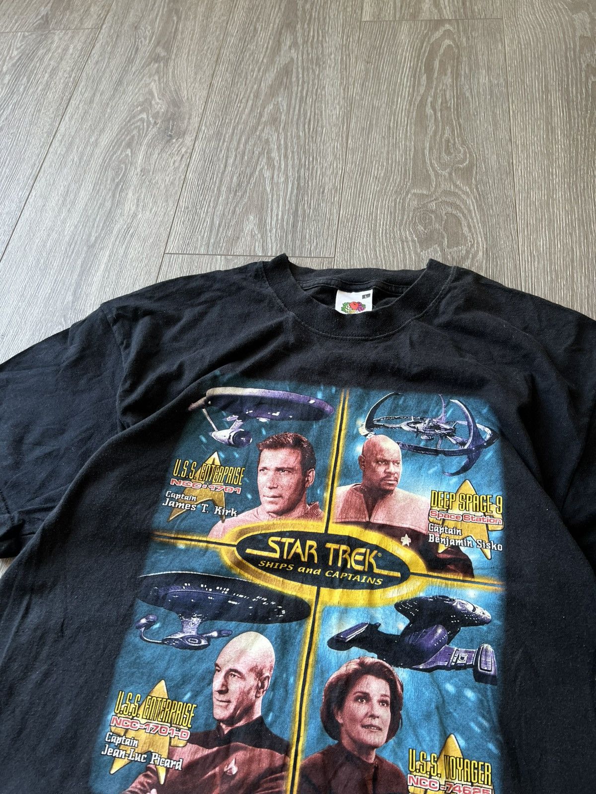 Vintage 2000s Vintage Star Trek Movie Series Tee Size US L / EU 52-54 / 3 - 7 Thumbnail