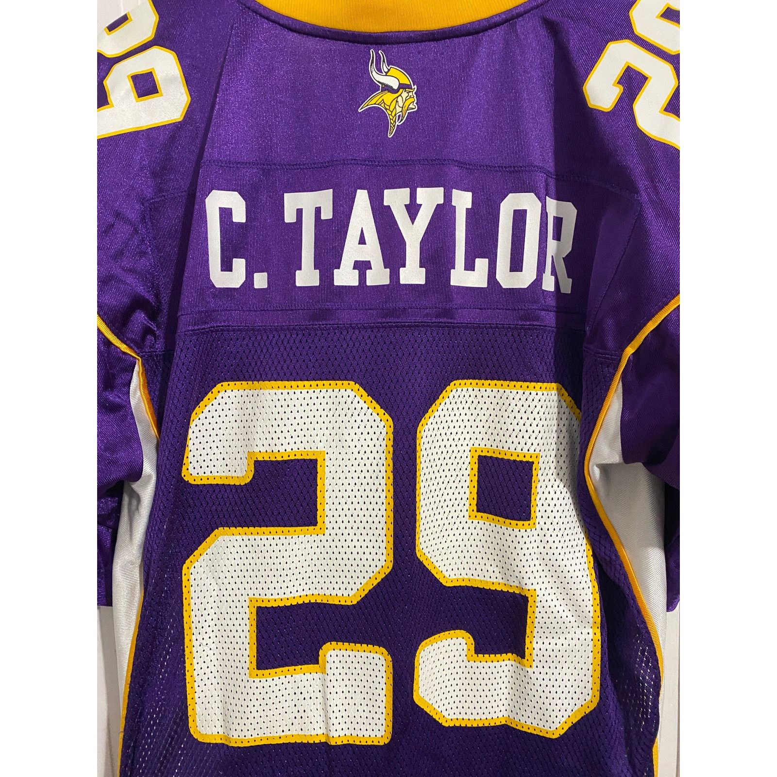 Reebok Throwback Chester Taylor Minnesota Vikings Jersey Size M Size US M / EU 48-50 / 2 - 3 Thumbnail
