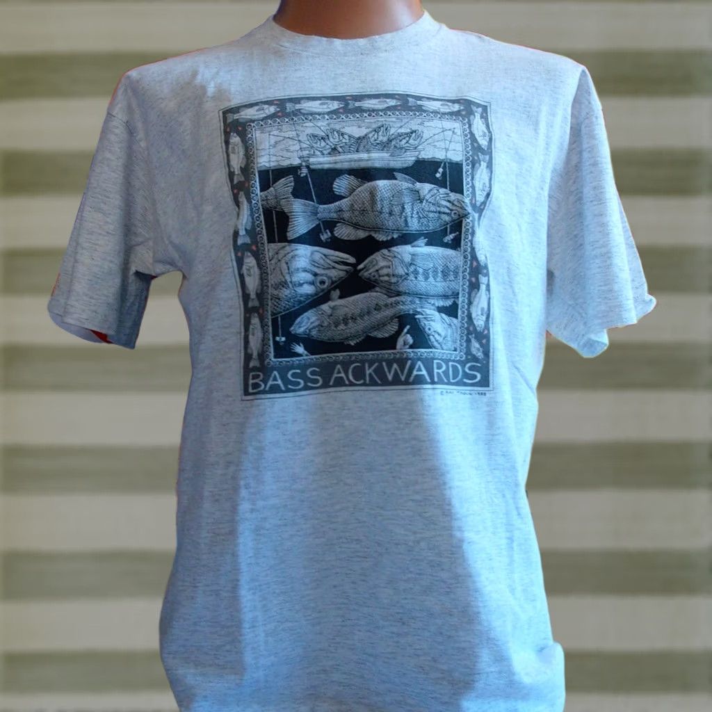Lee RAY TROLL Bass Ackwards 1988 VTG Graphic T Shirt Men's XL Lee Gray Cotton Short Sleeve Vintage 80s Marine Art Nautical Fish Outdoors Mens XL Size US XL / EU 56 / 4 - 1 Thumbnail
