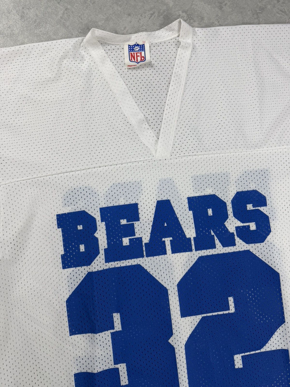 NFL Vintage NFL Chicago Bears #32 Mesh Football Jersey White USA Size US XL / EU 56 / 4 - 5 Thumbnail