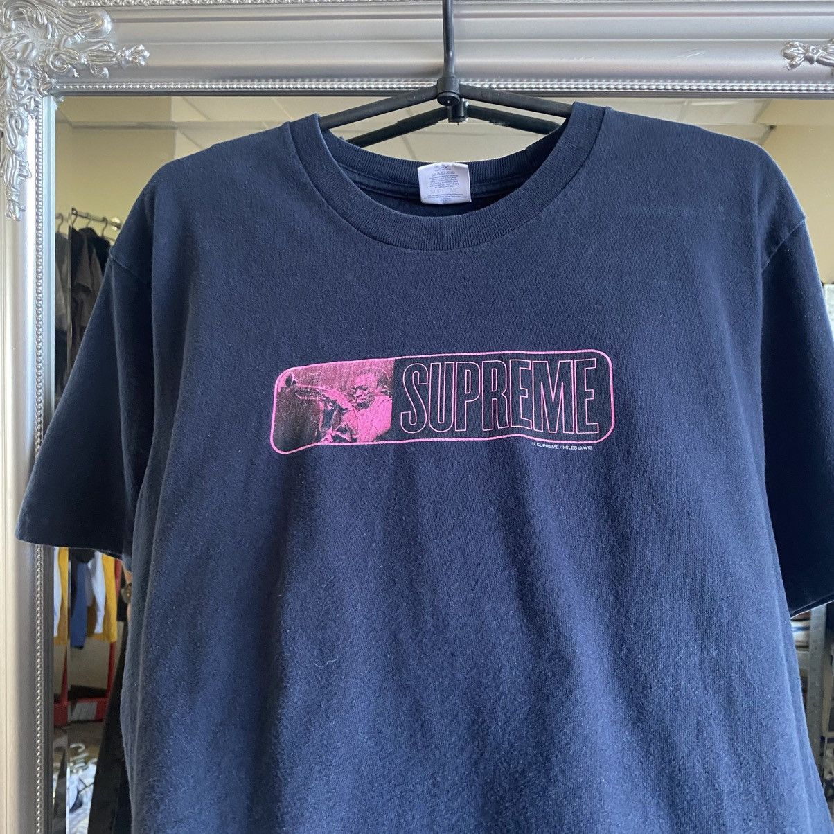 Supreme Rare T-Shirt Supreme Big Logo Size US M / EU 48-50 / 2 - 5 Thumbnail