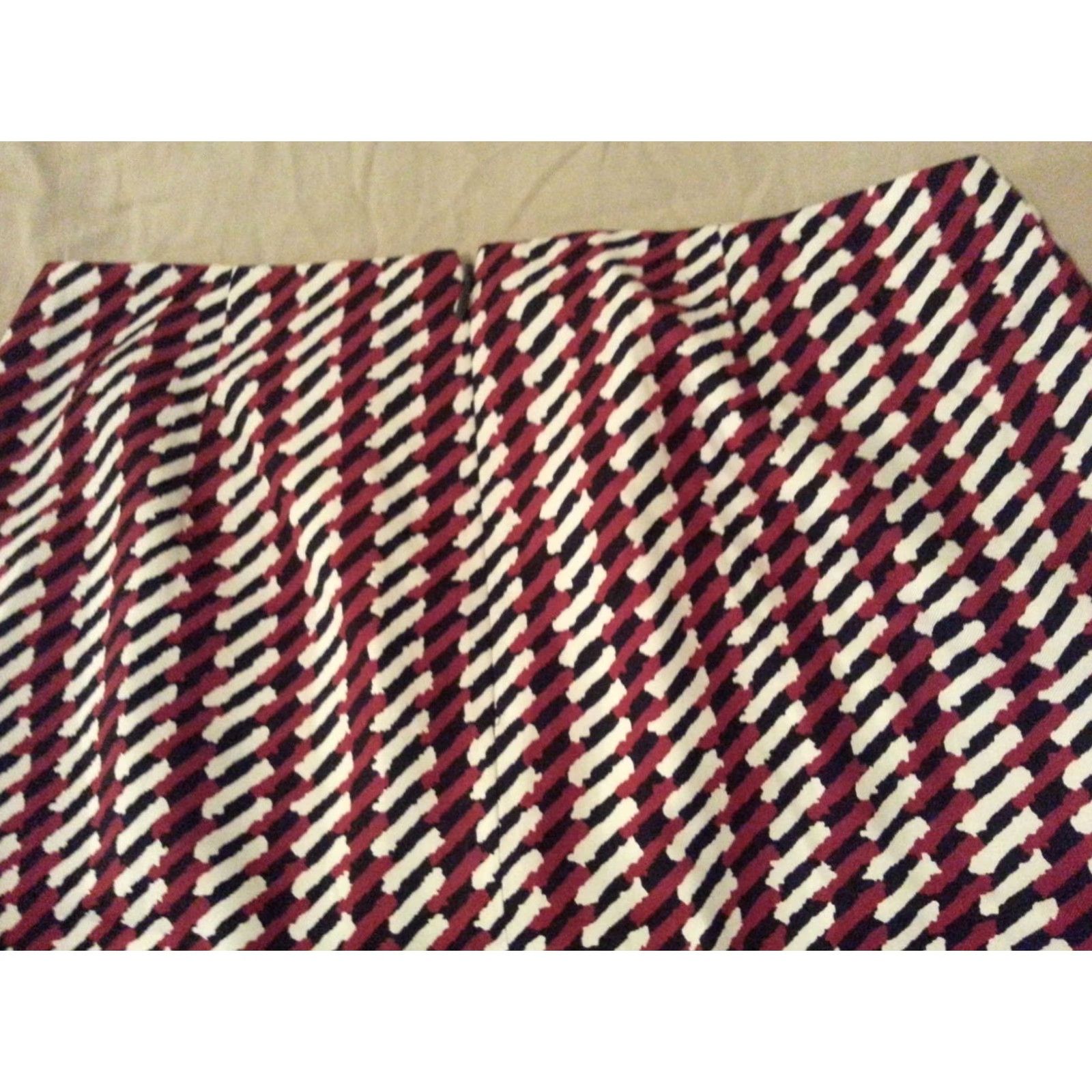 Ann Taylor Womens Ann Taylor Skirt 8 Midi Flare Red Navy Blue Silk Wool Dressy Women Size 30" / US 8 / IT 44 - 3 Thumbnail