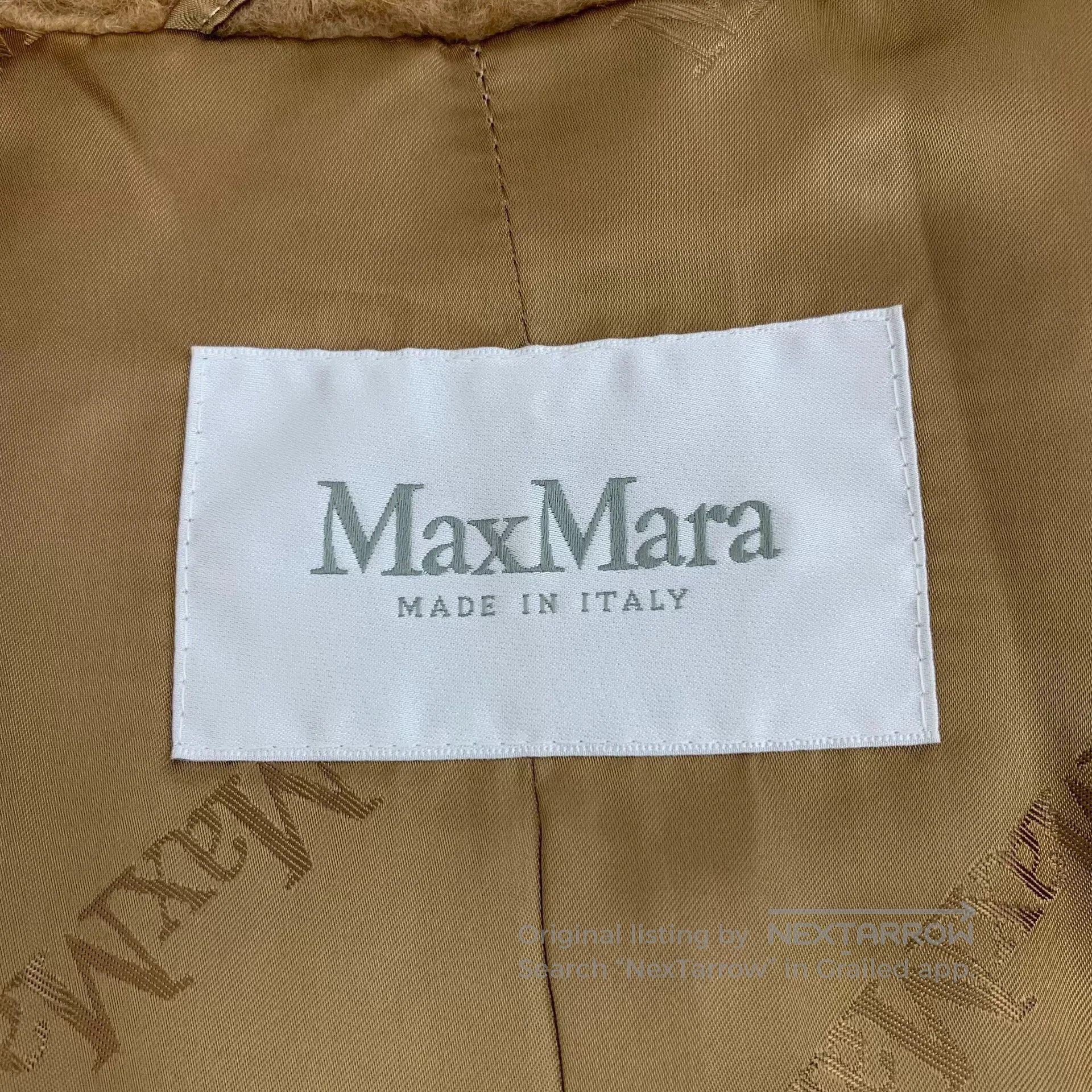 Loro Piana maxmara teddy double-breasted coat in camel. Size US S / EU 44-46 / 1 - 6 Thumbnail