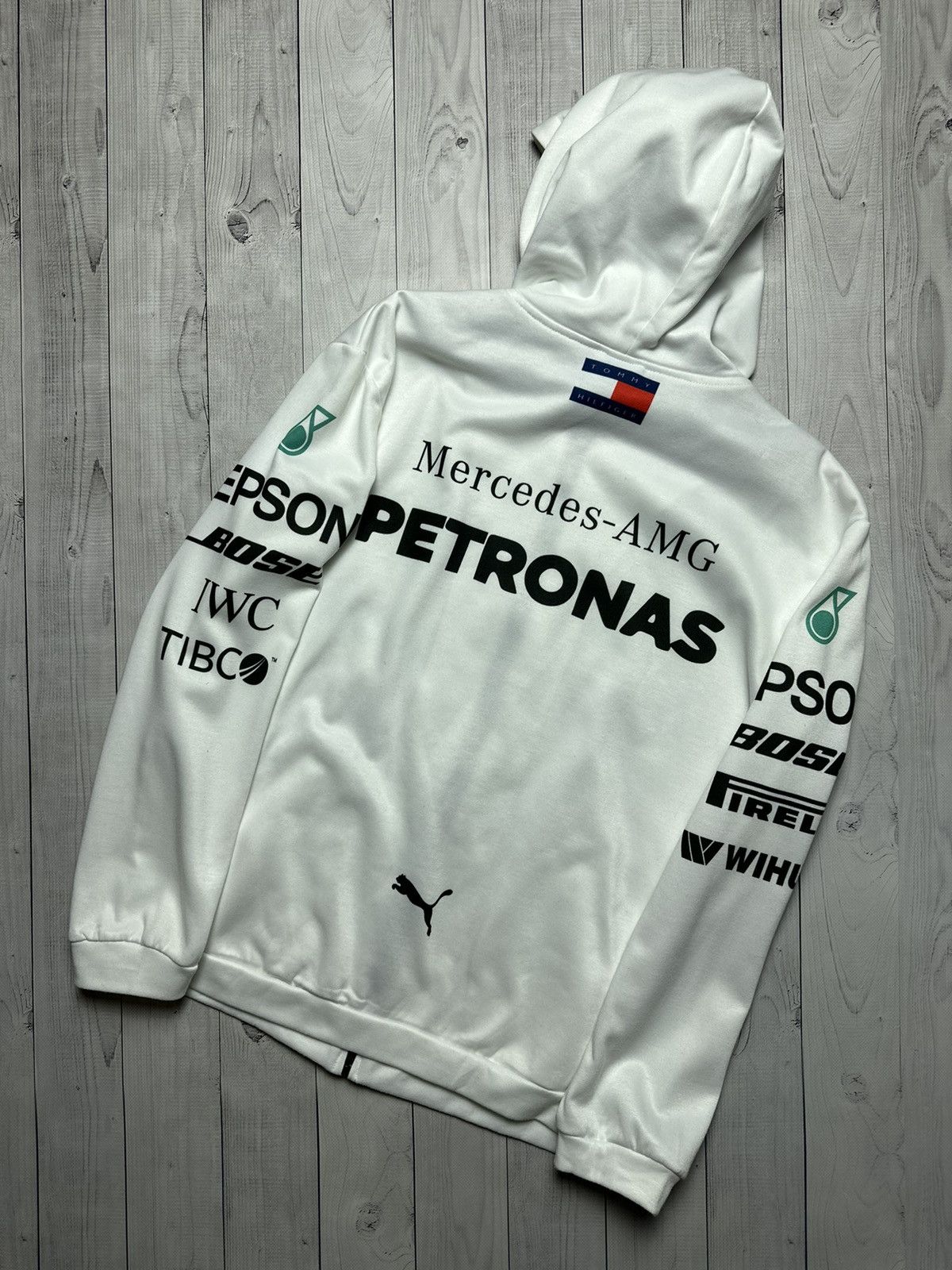 Mercedes-Benz × Vintage Mercedes Benz Racing Zip hoodie puma Petronas size L logo Size US L / EU 52-54 / 3 - 2 Thumbnail