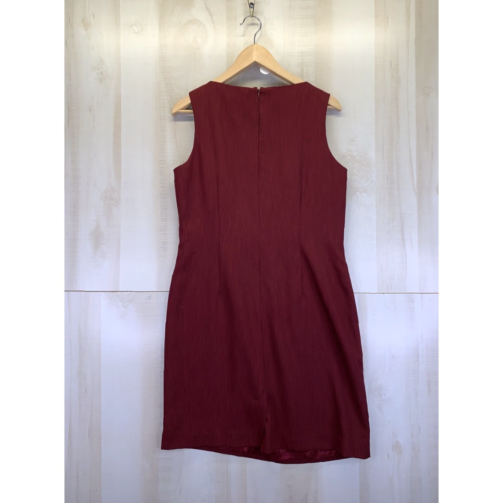 Vintage VINTAGE Jolibee Womens Sheath Burgundy Dress 12 Petite 1990s, Polyester, Original, Canada, Casual, 8537, Wine Size XL / US 12-14 / IT 48-50 - 4 Thumbnail