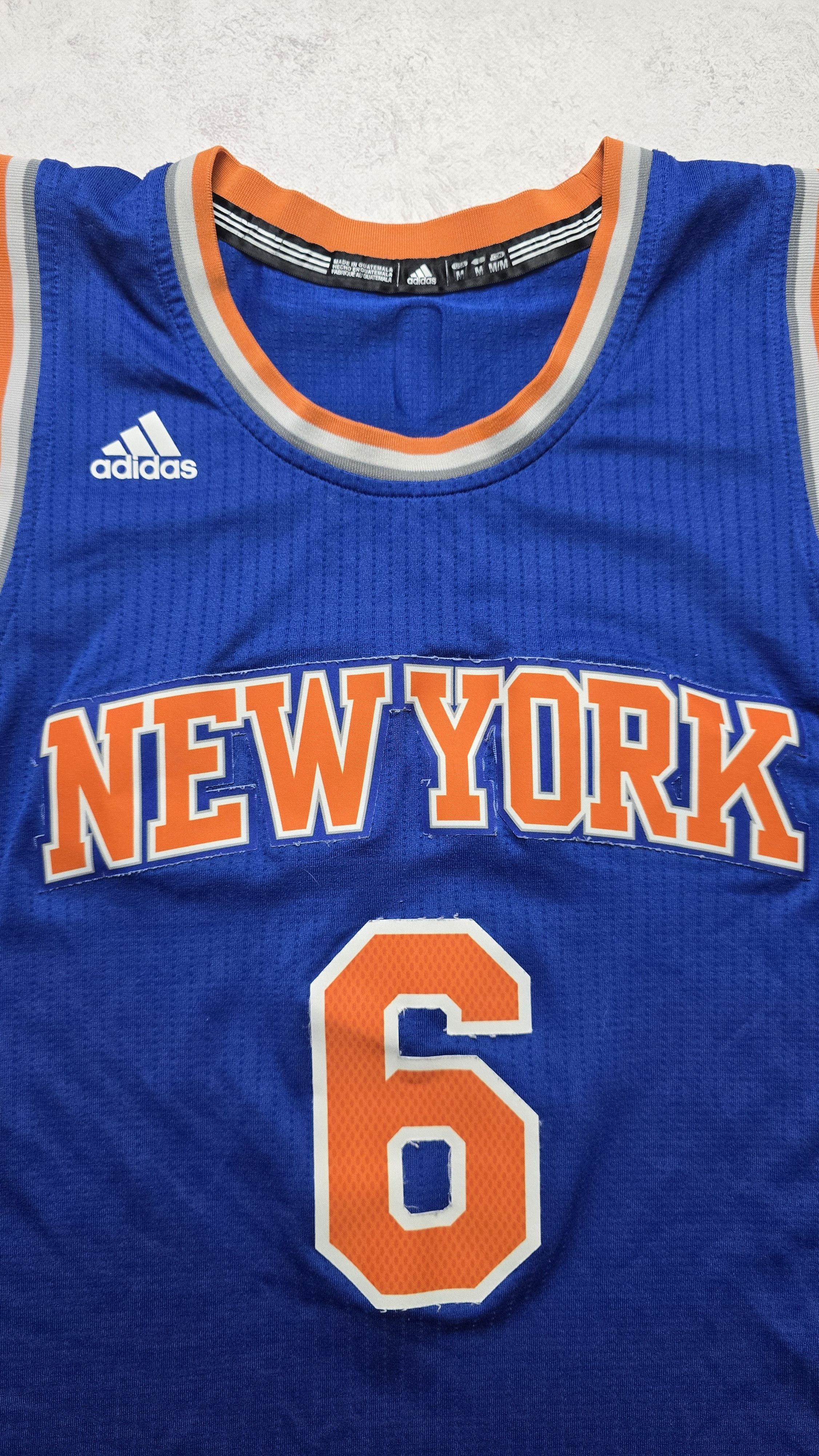 Adidas Adidas Swingman New York Knicks Kristaps Porzingis #6 Jersey Size US M / EU 48-50 / 2 - 10 Thumbnail