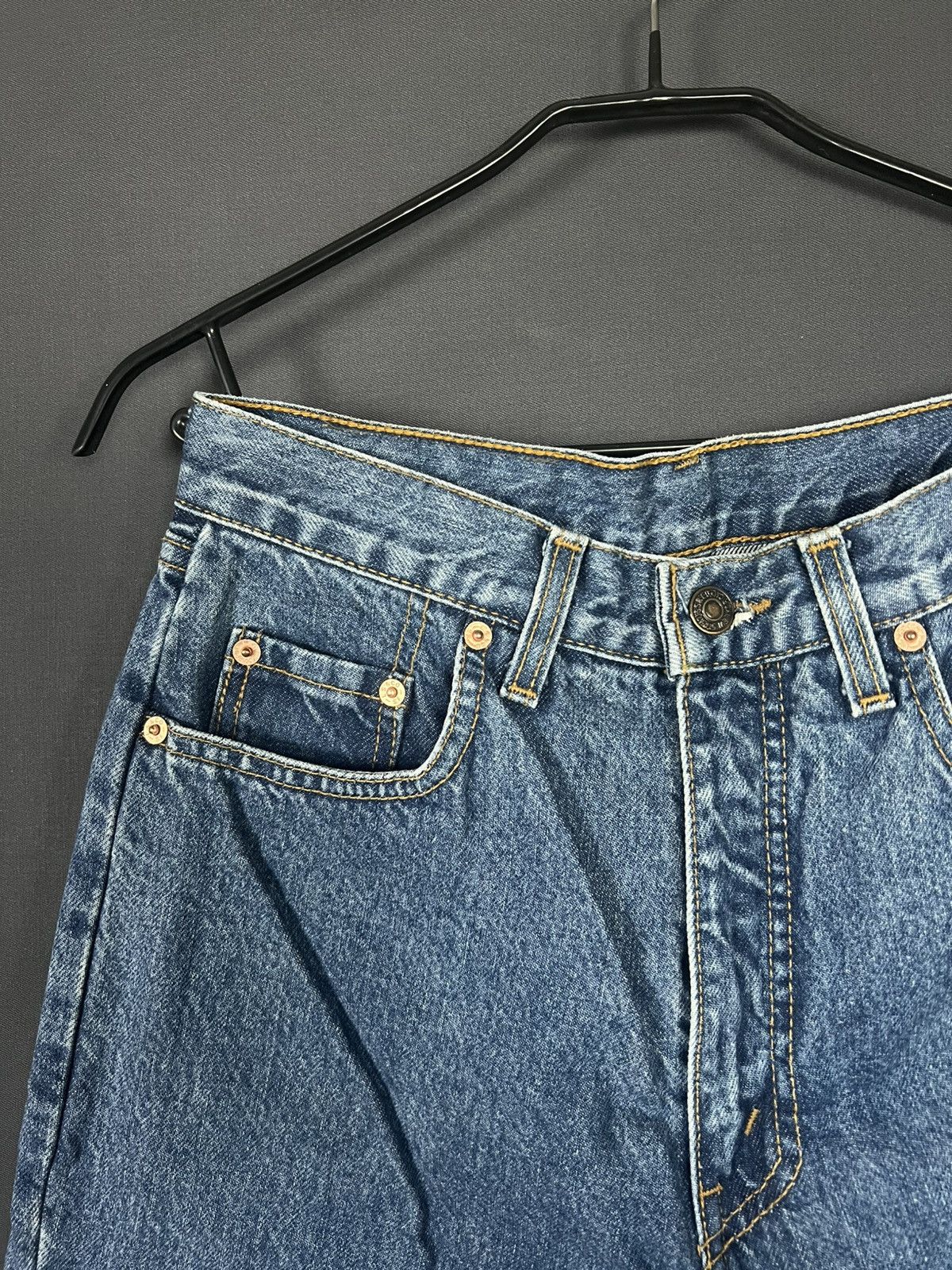 Levi's Vintage Levi’s LVC 881 fit guide red tab men’s jeans Size US 31 - 4 Thumbnail