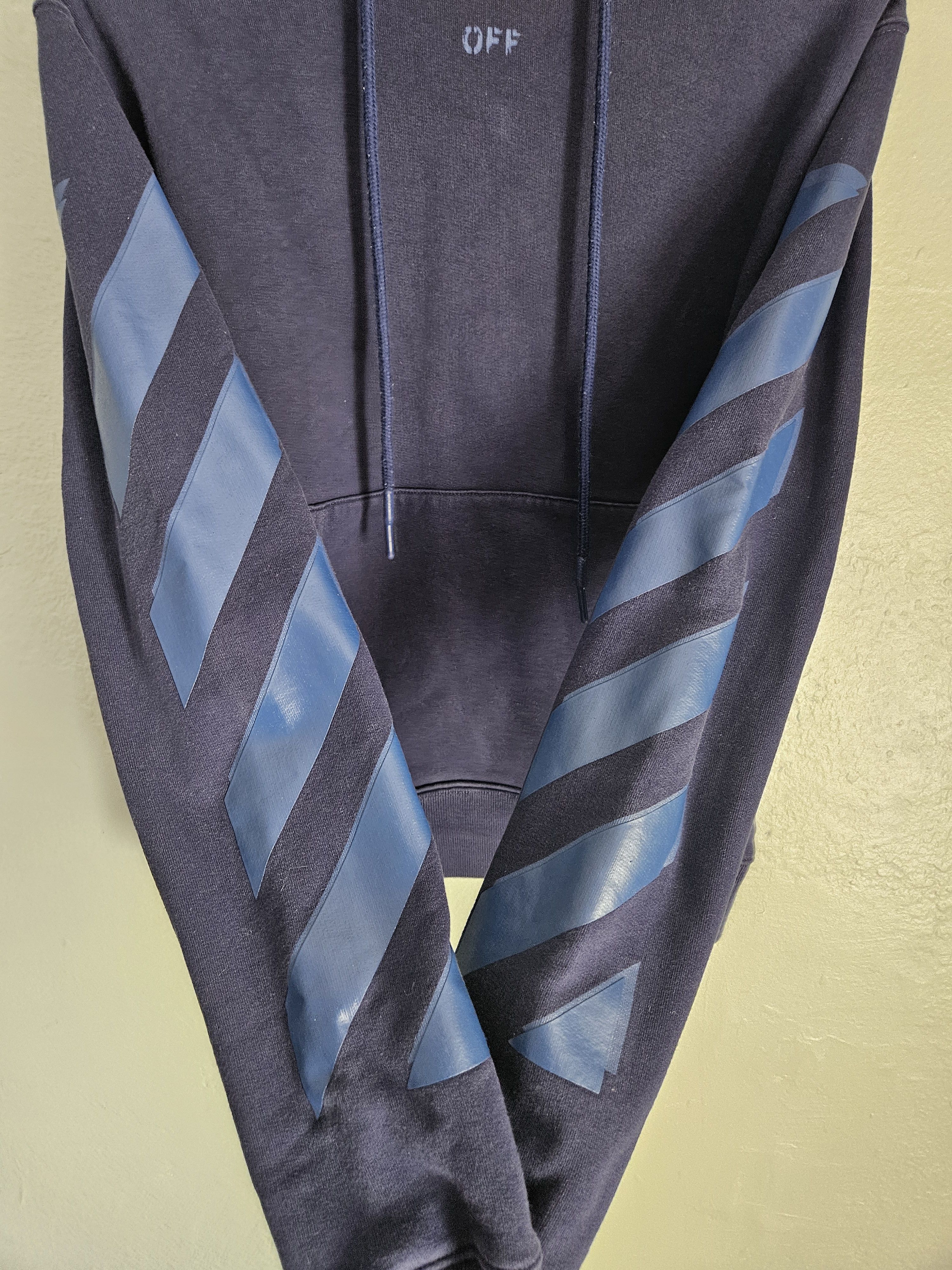Off-White Oversized Blue Arrows Logo Hoodie Size US S / EU 44-46 / 1 - 5 Thumbnail